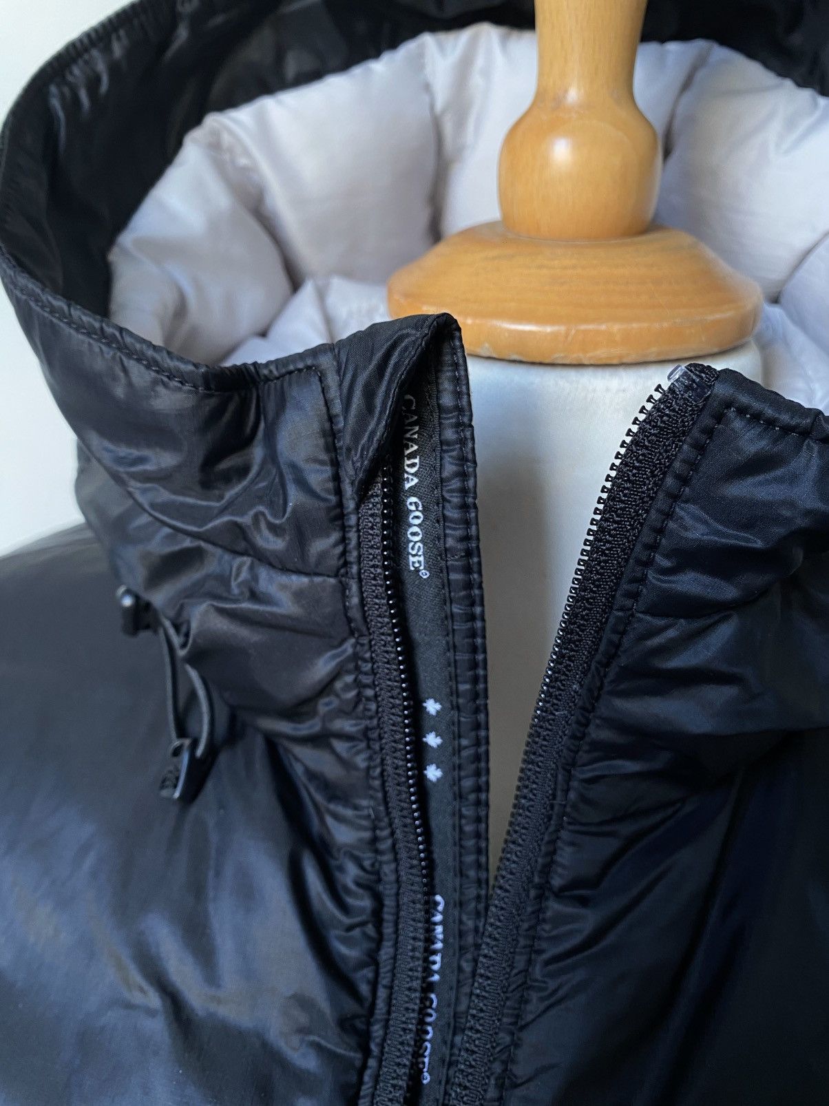 Canada Goose Canada Goose Camp White Duck Down Puffer Jacket, Size: M Size M / US 6-8 / IT 42-44 - 8 Thumbnail