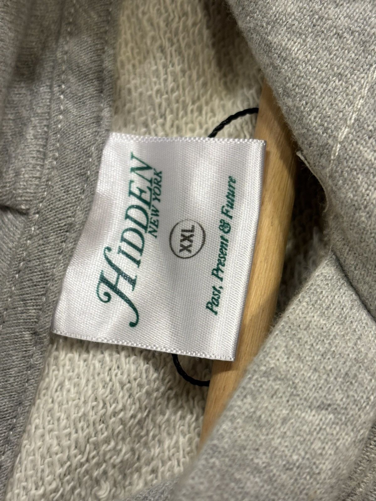 HIDDEN Hidden NY Mountain Hooded Sweatshirt Size US XXL / EU 58 / 5 - 3 Thumbnail