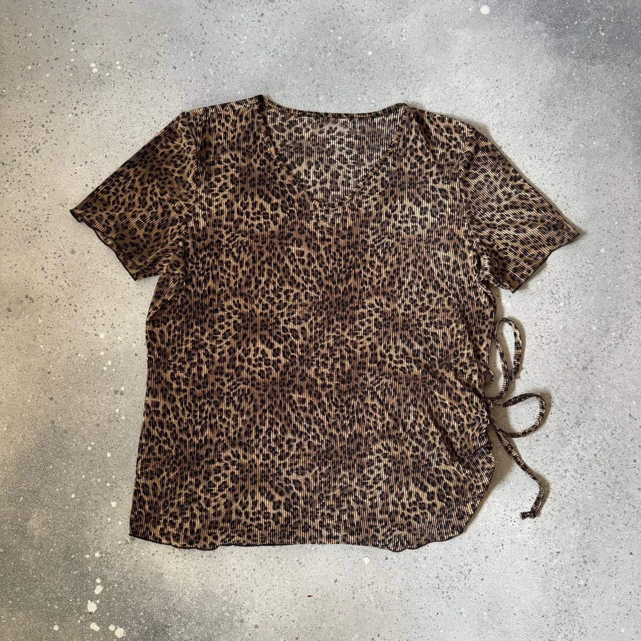 Hysteric Glamour × Japanese Brand Super Sexy Pleats Leopard T-Shirt (issey miyake style) Size US S / EU 44-46 / 1 - 4 Thumbnail
