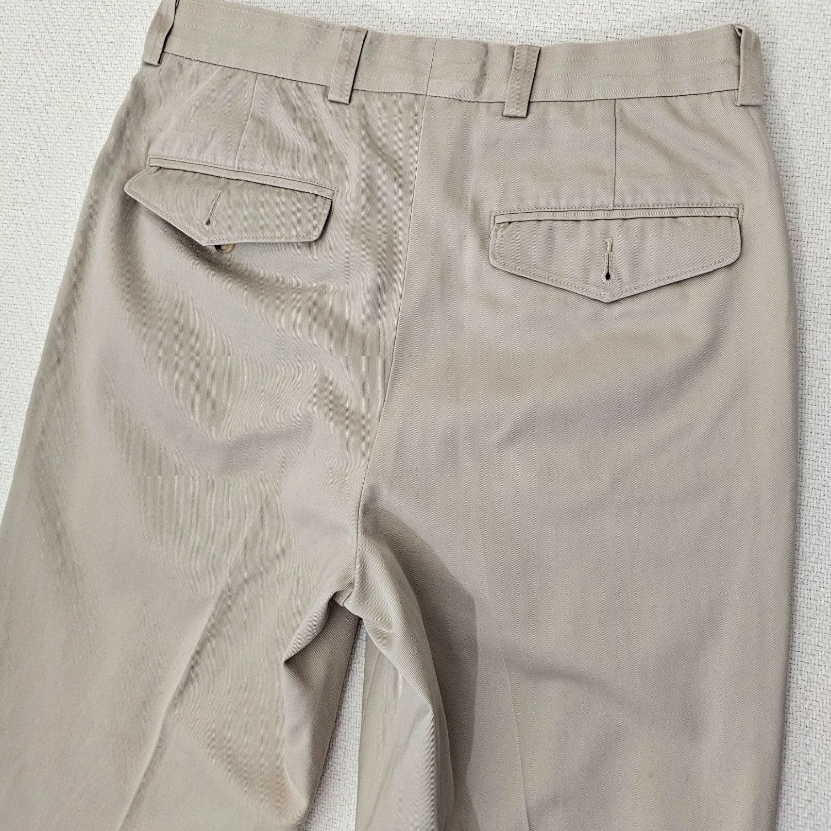 Vintage L.L. Bean Pants Men Chino Beige Flat Front Casual Size 30 Regular 29 Inseam 29 In Straight Leg Vintage No Size US 30 / EU 46 - 7 Thumbnail
