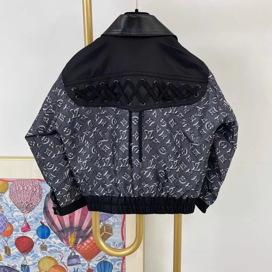 Louis Vuitton Louis Vuitton color blocked Monogram jacket 34 Size XS / US 0-2 / IT 36-38 - 2 Thumbnail