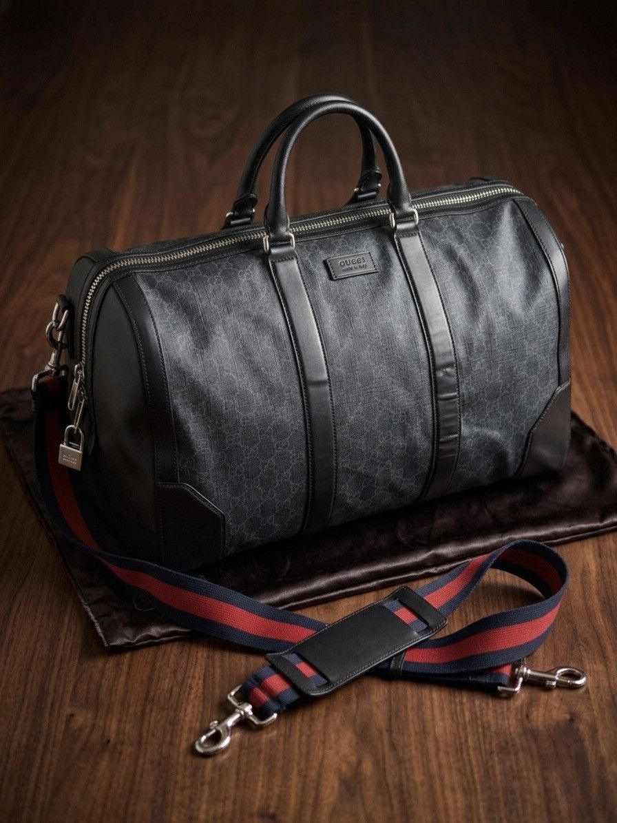 Gucci GUCCI GG Supreme Duffle Bag Black Monogram Weekender Travel Size ONE SIZE - 1 Thumbnail