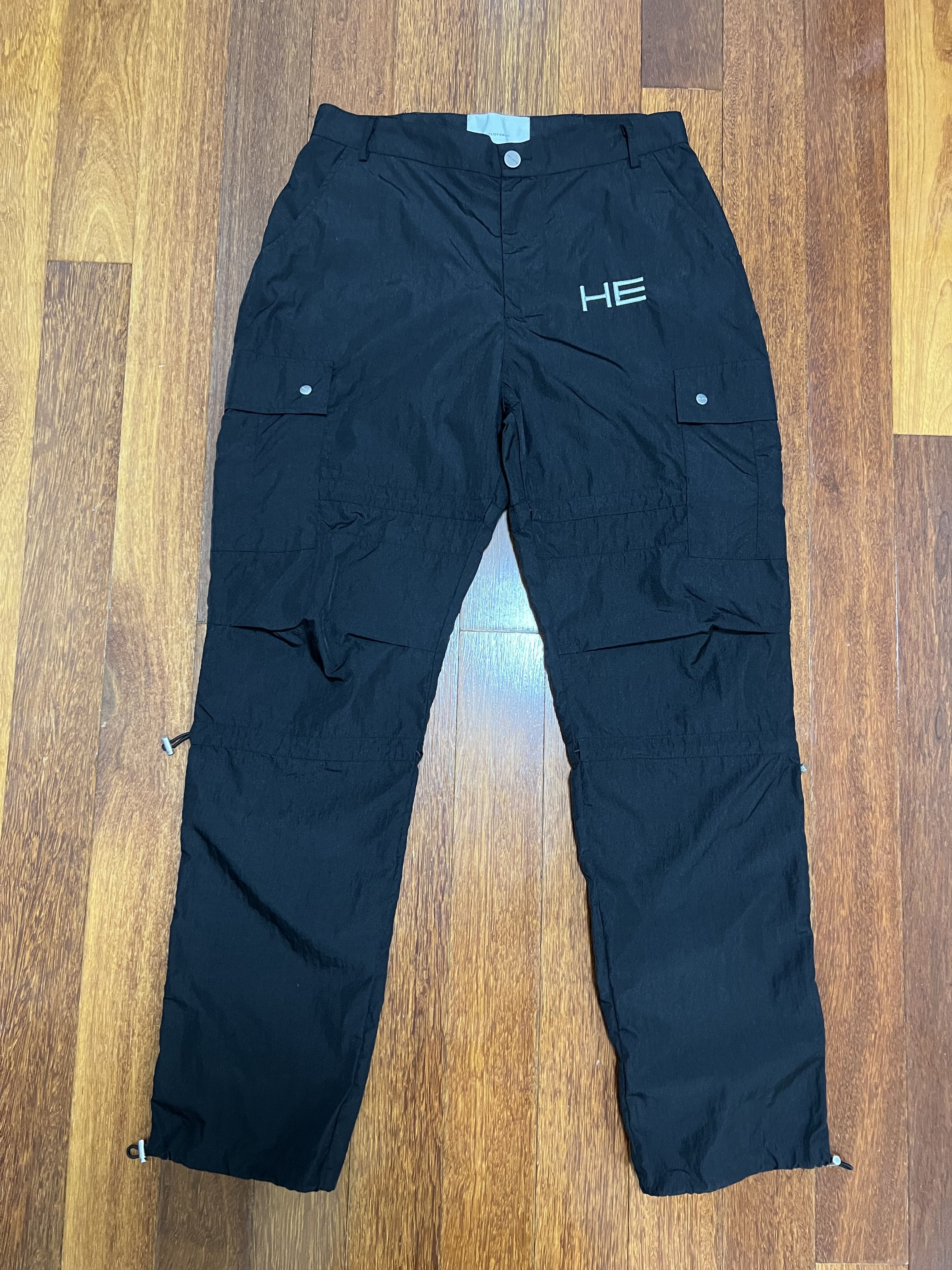 Pre-owned Heliot Emil Ss18  Tech Nylon Black Cargos