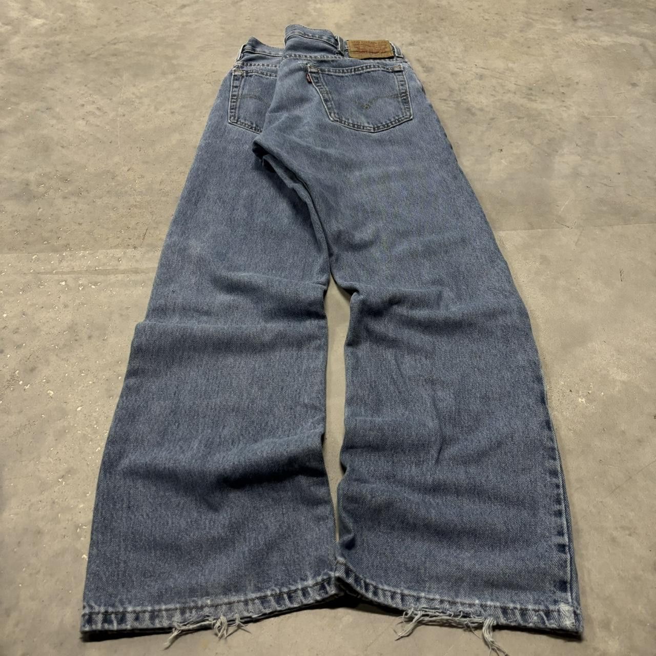 Levi's × Vintage Crazy Vintage Y2K/2000s Levis 517 Medium Wash Essential Denim Jeans! Size US 34 / EU 50 - 4 Thumbnail