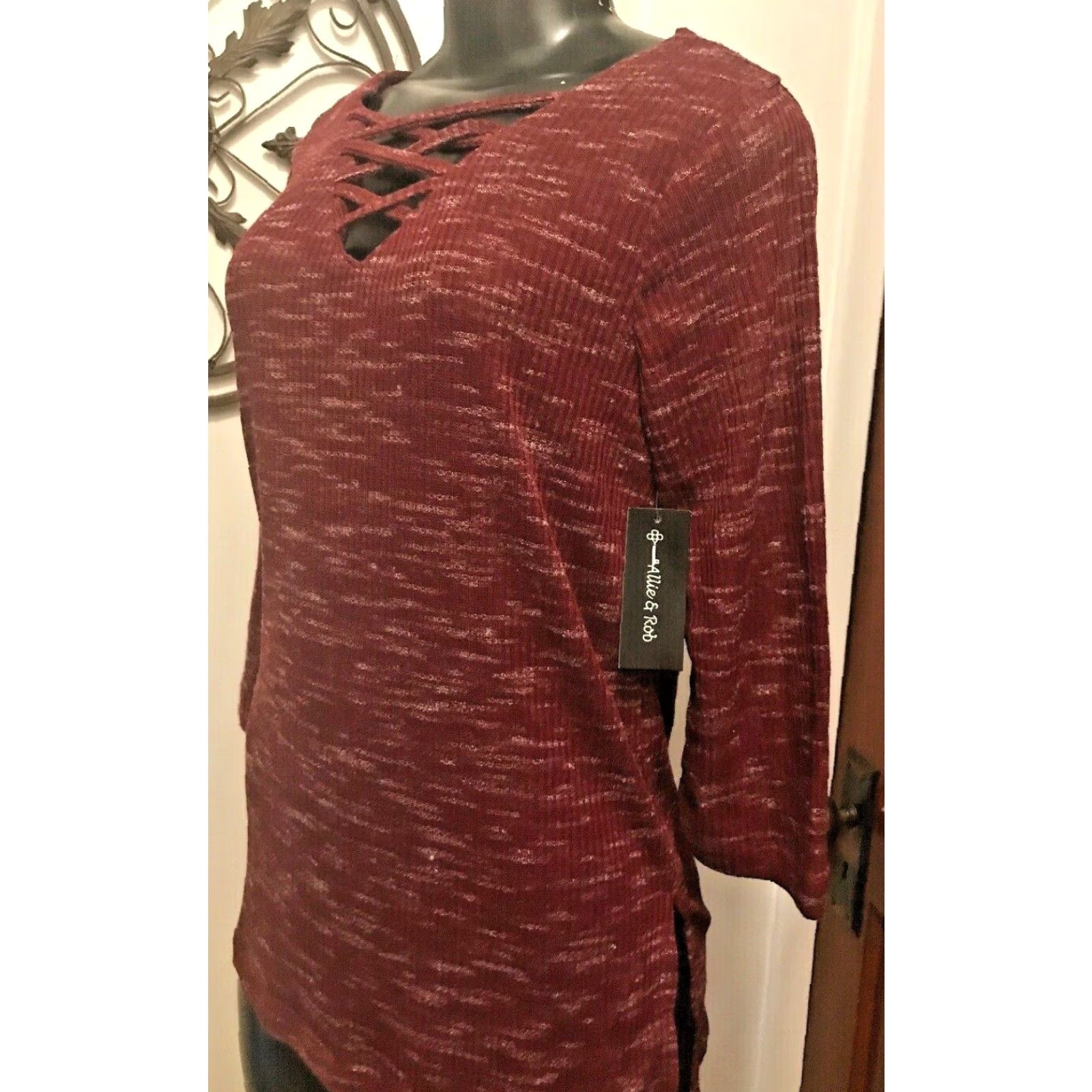 Vintage VINTAGE Small Allie and Rob Burgundy Sheer Light Weight Knit Sweater NWT Women's Size S / US 4 / IT 40 - 6 Thumbnail