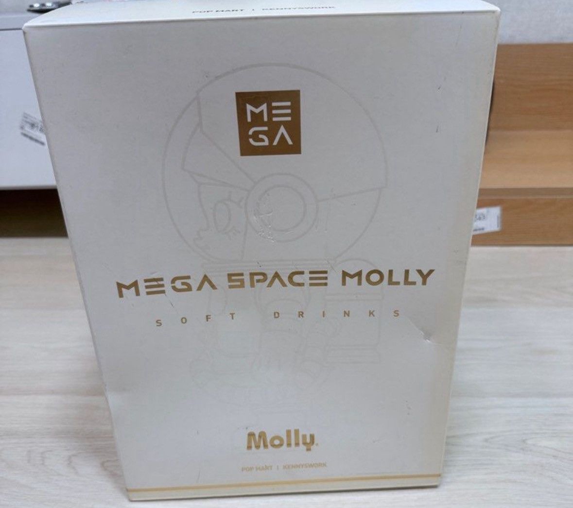 Other Space Molly 400% Size ONE SIZE - 2 Thumbnail