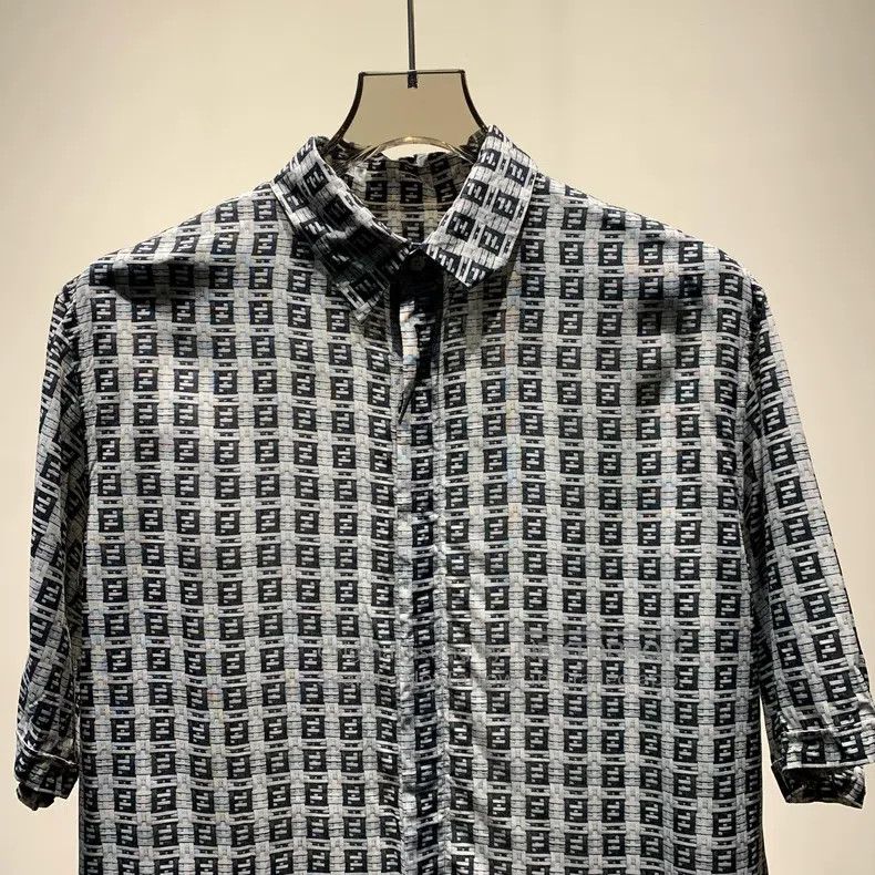Fendi Fendi size 39 Letter Printed Pattern Short Sleeve Shirt Size US XXS / EU 40 - 5 Thumbnail