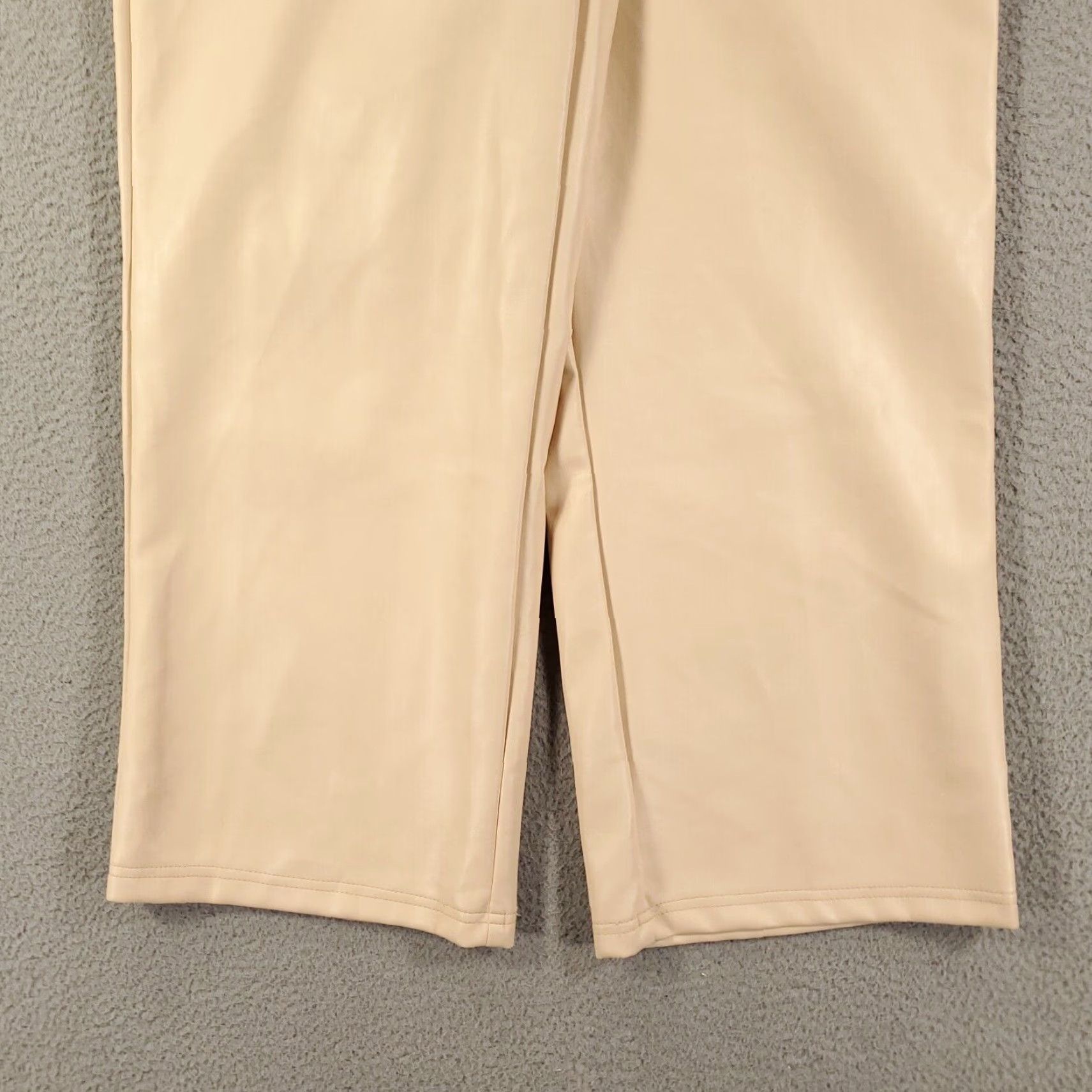 Vintage Bagatelle Brand New Womens Wide Leg Faux Leather Pants Size Large Cropped Peach Cream Beige NWT Size 36" / US 14 / IT 50 - 2 Thumbnail
