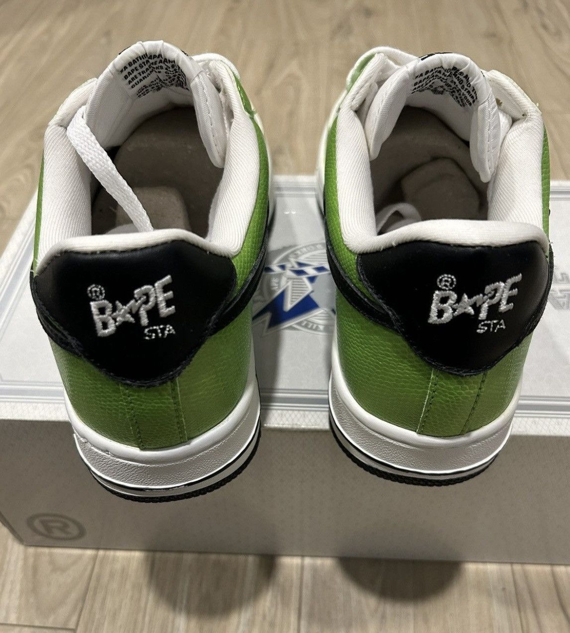 Bape RARE OG 2007 A BATHING APE GREEN SNAKESKIN BAPESTA Size US 9.5 / EU 42-43 - 4 Thumbnail