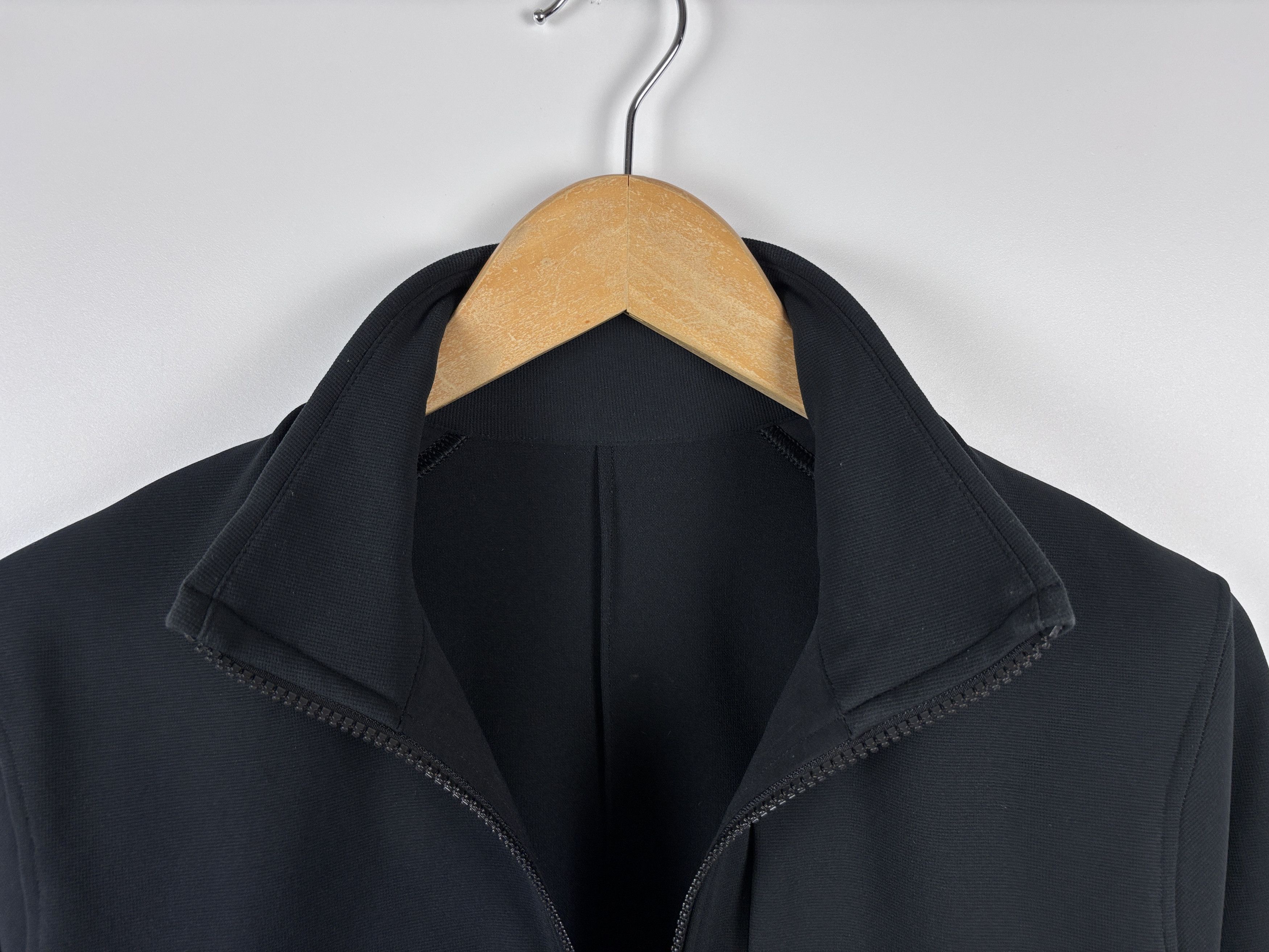 Lululemon Womens Lululemon Full Zip Jacket Black Size XS Size XS / US 0-2 / IT 36-38 - 5 Thumbnail