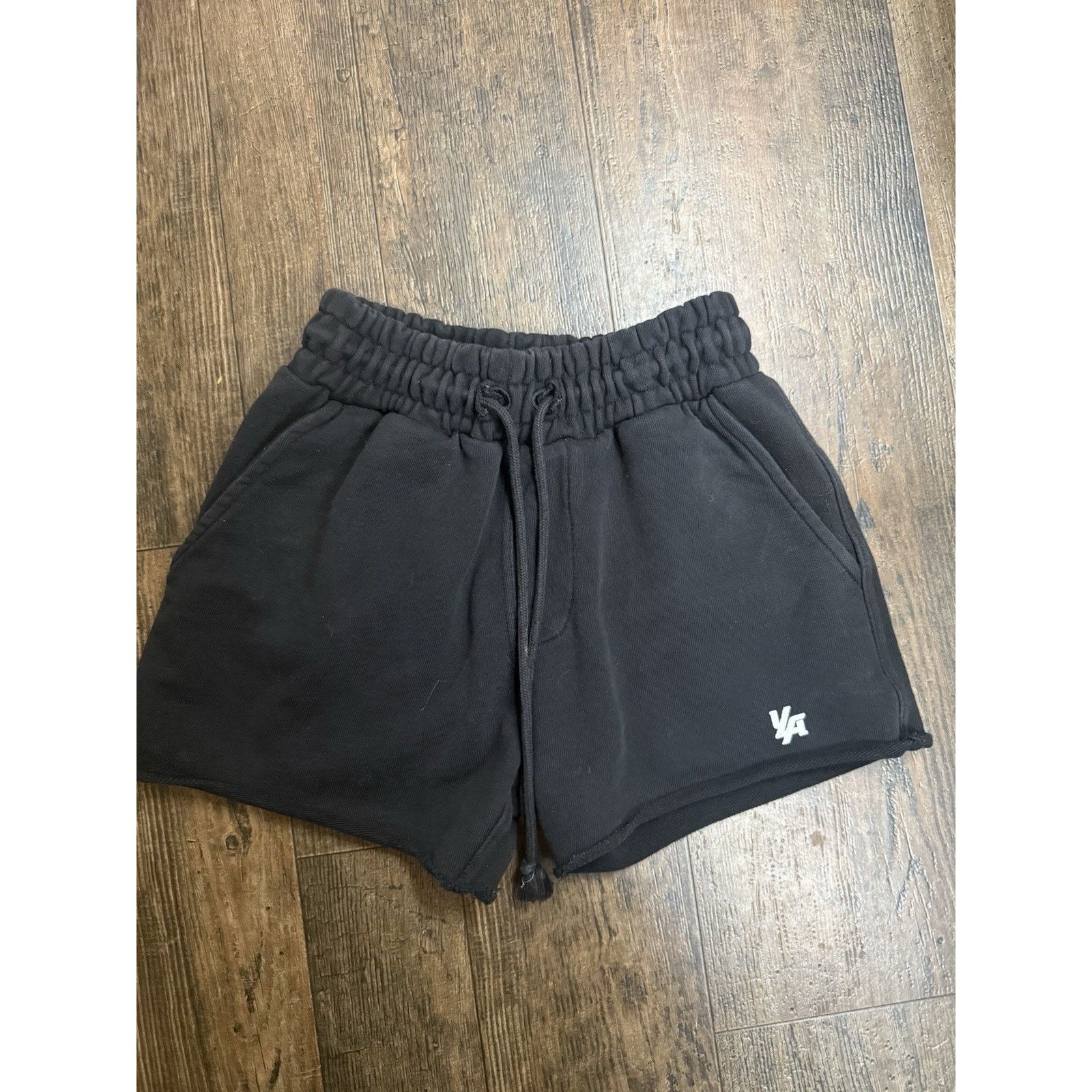 Other Young LA Women's Size S Sweatshorts Black Drawstring Pocket Size 25" / US 0 / IT 36 - 1 Thumbnail