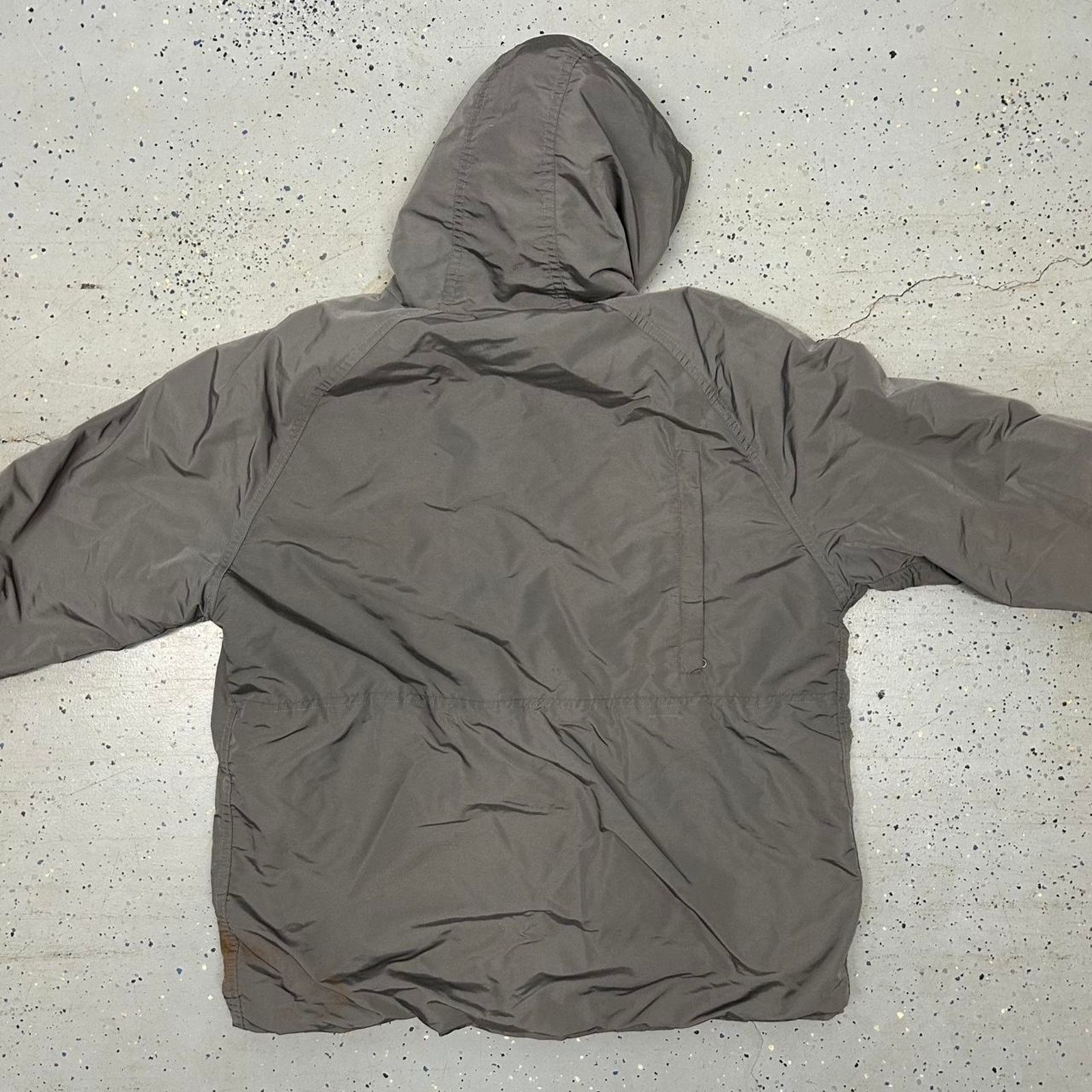 Other Grey vintage 90s L.L. Bean puffer jacket with hood Size US XL / EU 56 / 4 - 7 Thumbnail