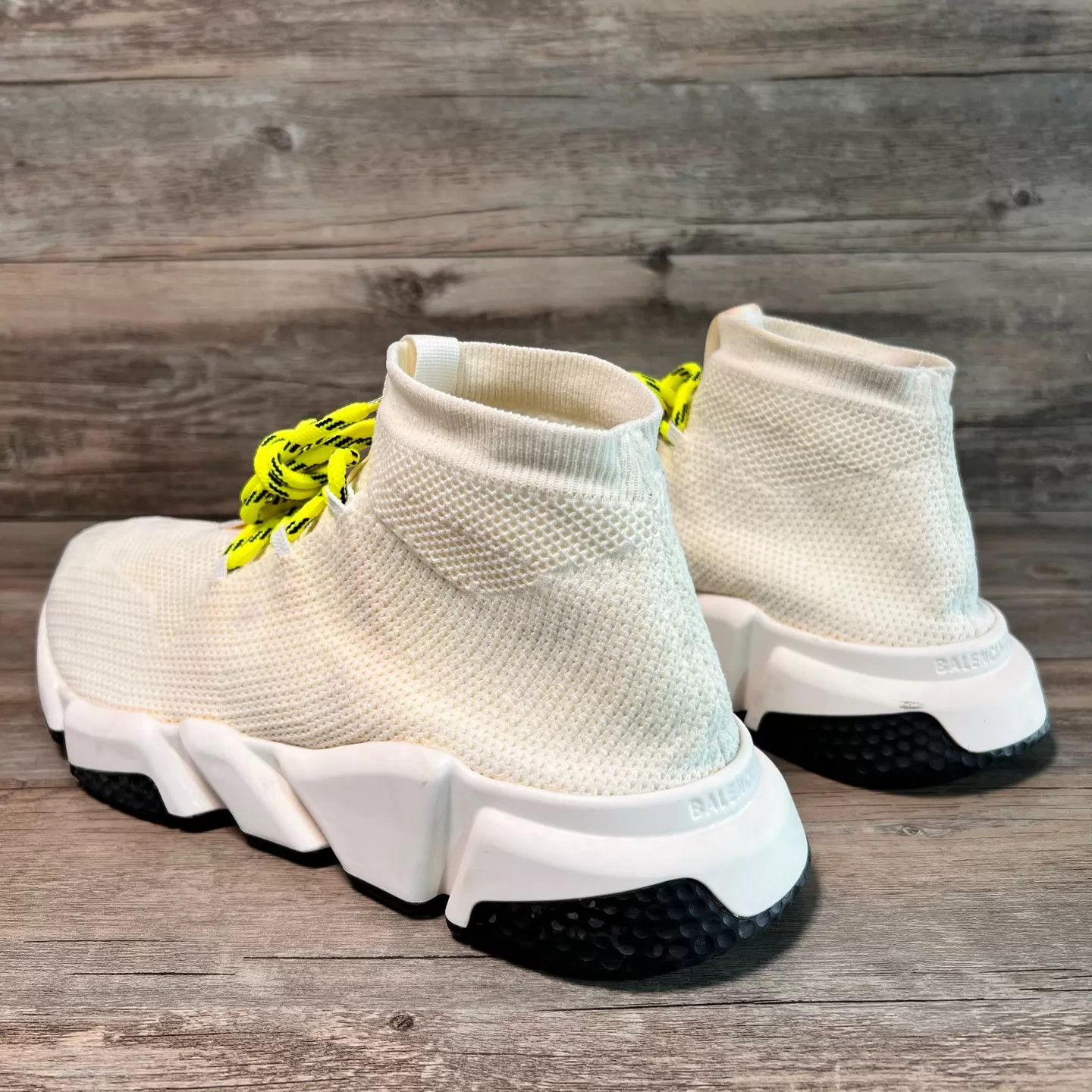 Balenciaga Balenciaga Speed Lace up Knit Sock White Green 45 Size US 12 / EU 45 - 4 Thumbnail
