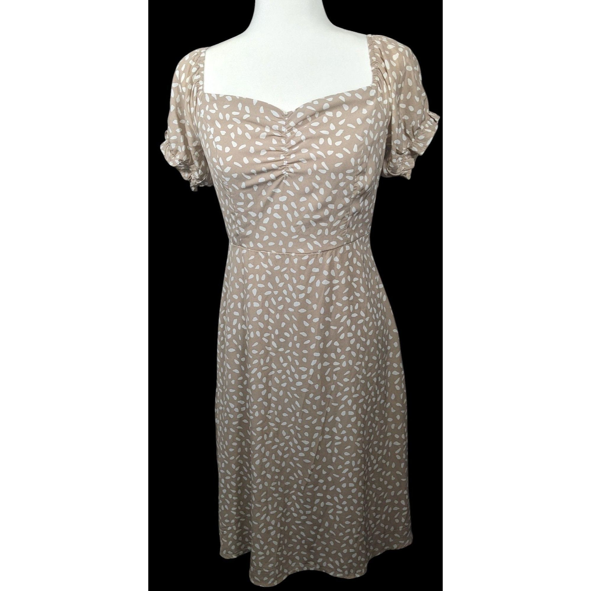 Other She + Sky Beige With White Pips Puffy Sleeve Dress Size M / US 6-8 / IT 42-44 - 1 Thumbnail