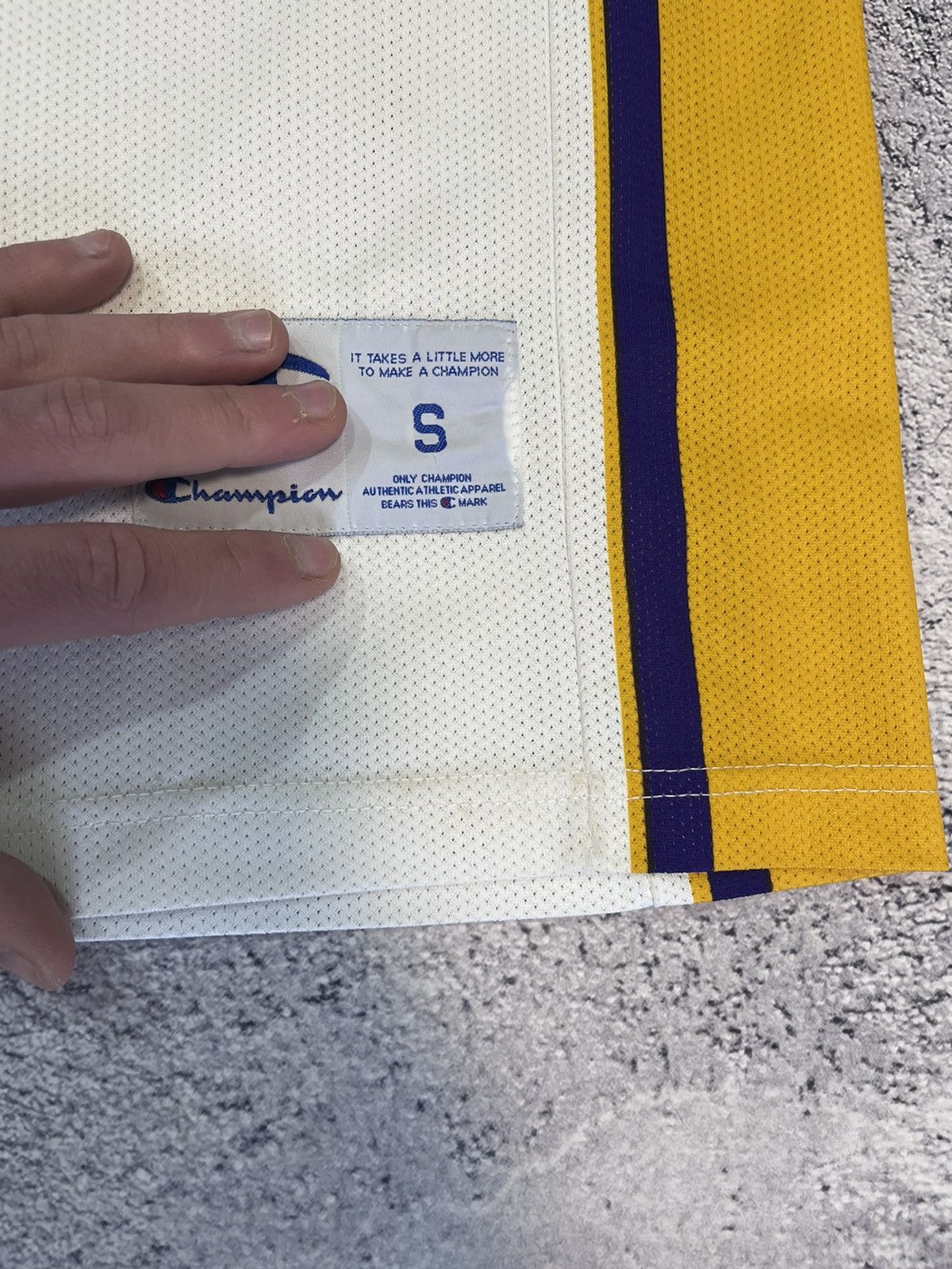 Champion × NBA Champion Los Angeles Lakers Kobe Bryant #24 Jersey Sleeves Size US S / EU 44-46 / 1 - 15 Thumbnail