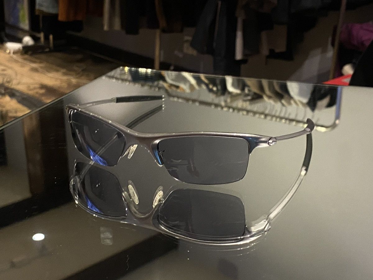 Oakley OAKLEY RAZRWire Light Grey O-Luminum Sunglasses RARE Size ONE SIZE - 2 Thumbnail