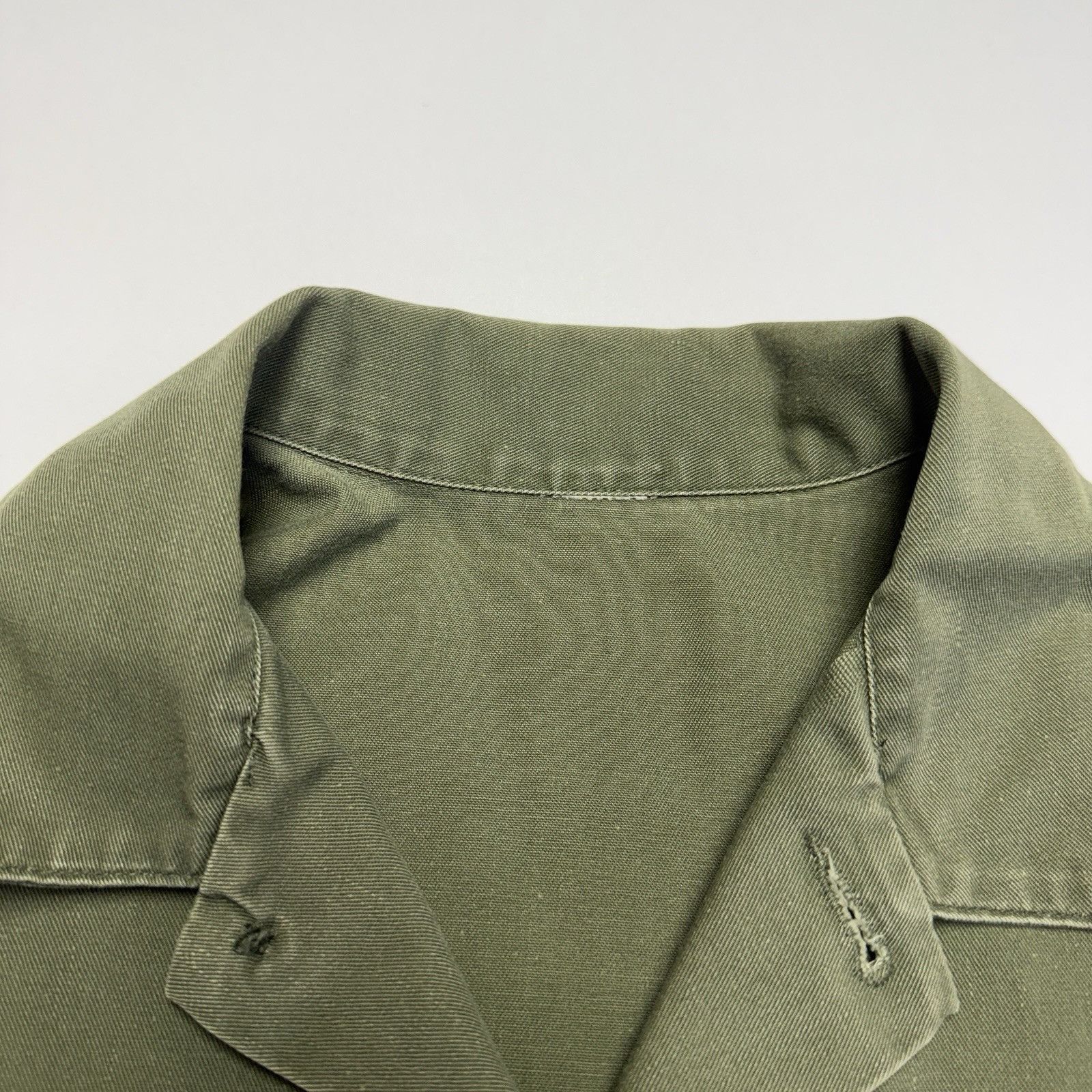 Vintage Vintage US Air Force Military Sateen Short Sleeve Button Up Size US XL / EU 56 / 4 - 5 Thumbnail