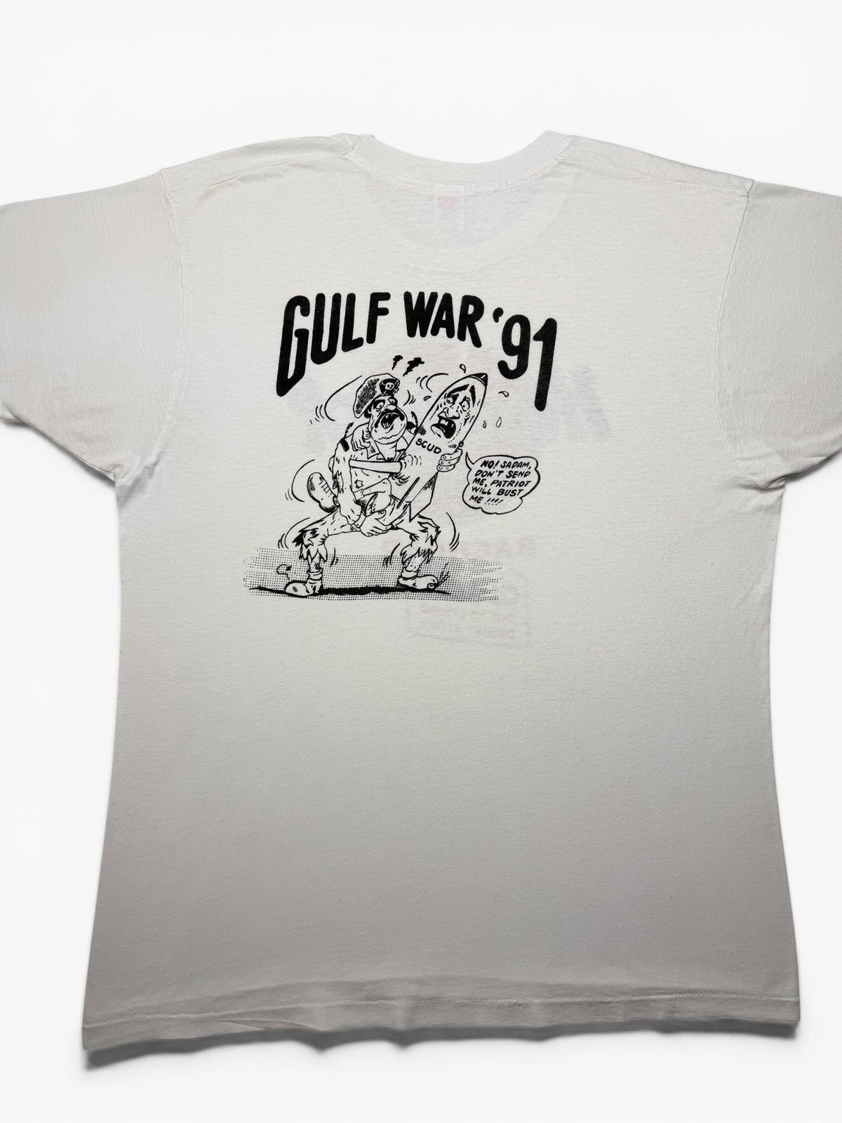 Vintage Vintage 1991 Gulf War Political Hard Rock Tee Shirt Size US XL / EU 56 / 4 - 2 Thumbnail