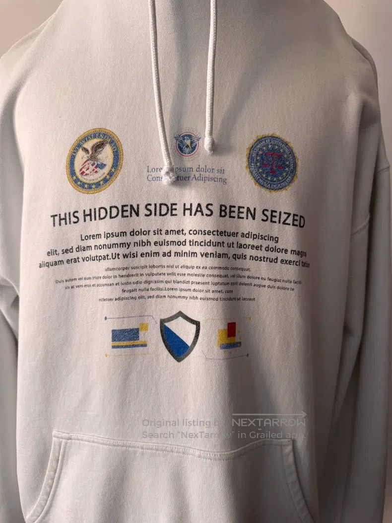 Vetements Vetements Thick badge face mask hoodie Size US S / EU 44-46 / 1 - 2 Thumbnail