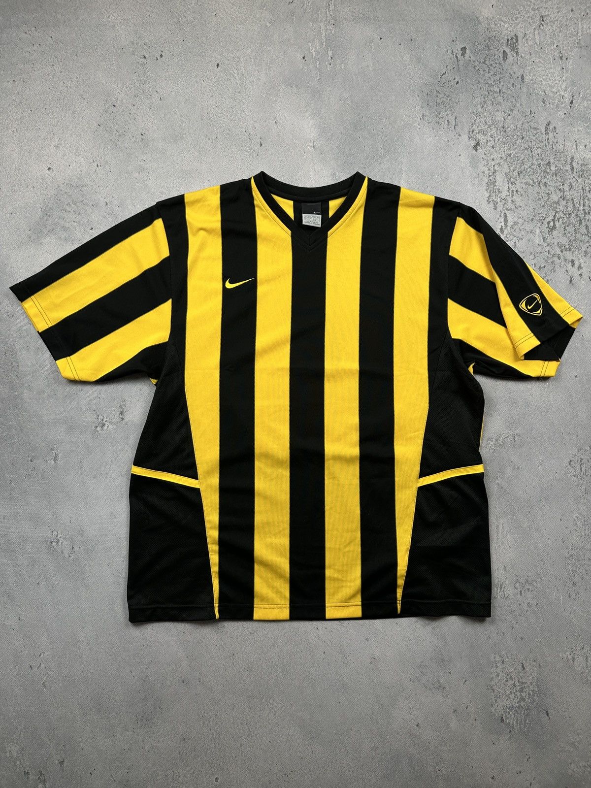 Nike Vintage Nike Striped Football Jersey Yellow Black XXL y2k Size US XXL / EU 58 / 5 - 1 Thumbnail