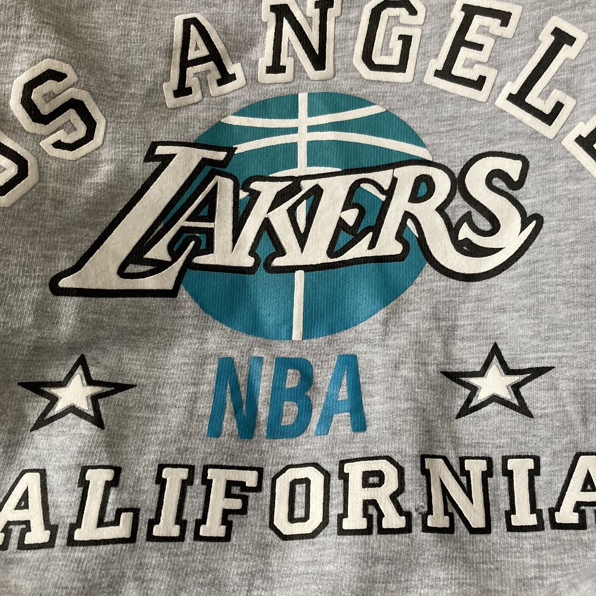 Vintage 80’s Boxy Sweatshirt NBA Los Angeles Lakers