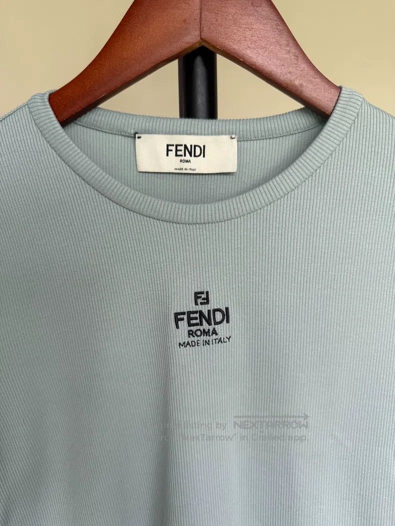 Fendi Fendi Knit Logo Top Size S / US 4 / IT 40 - 5 Thumbnail