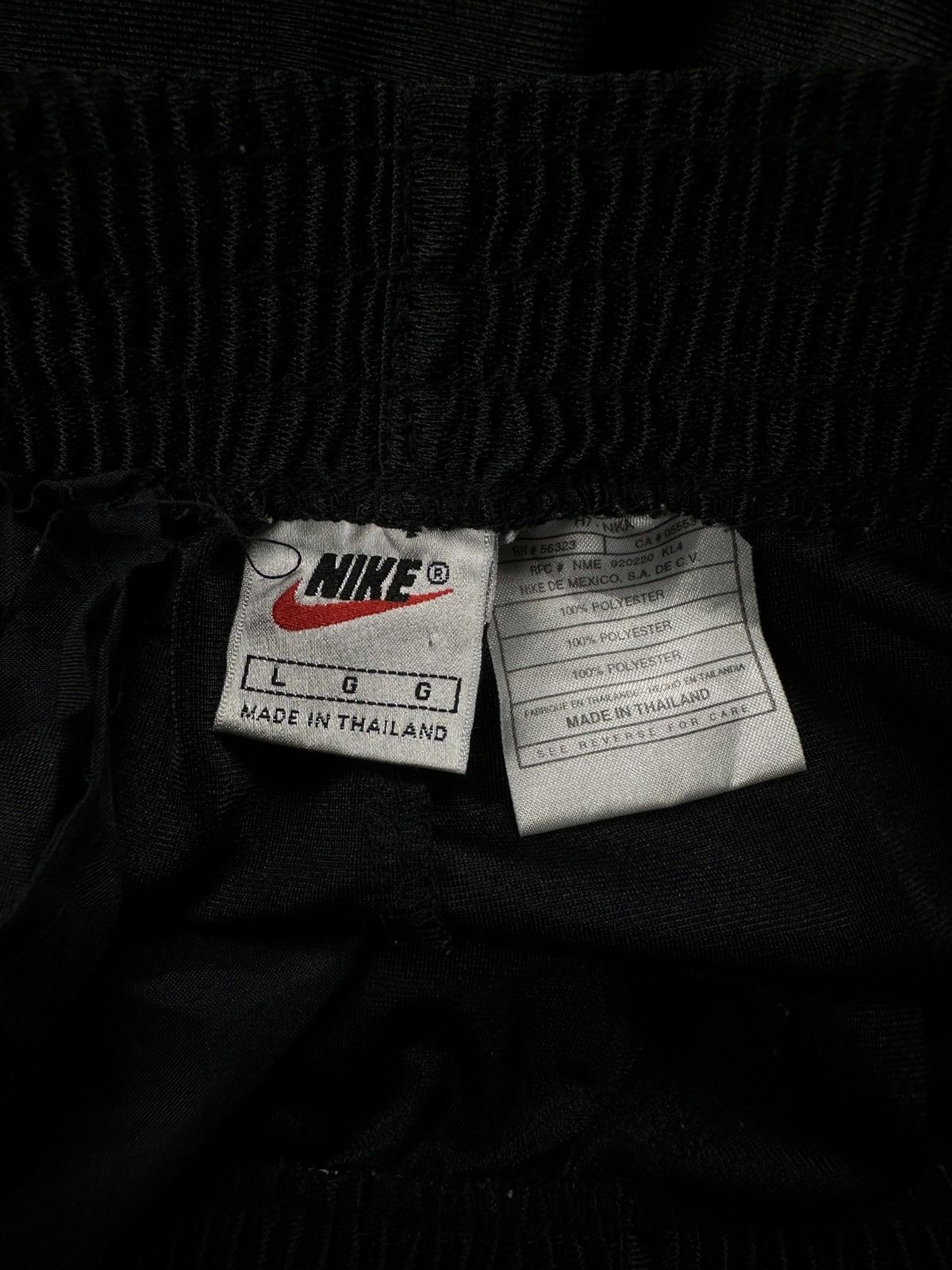 Nike Rare 90s Nike Vintage Drill Track Button Up Nylon pants Size US 34 / EU 50 - 4 Thumbnail
