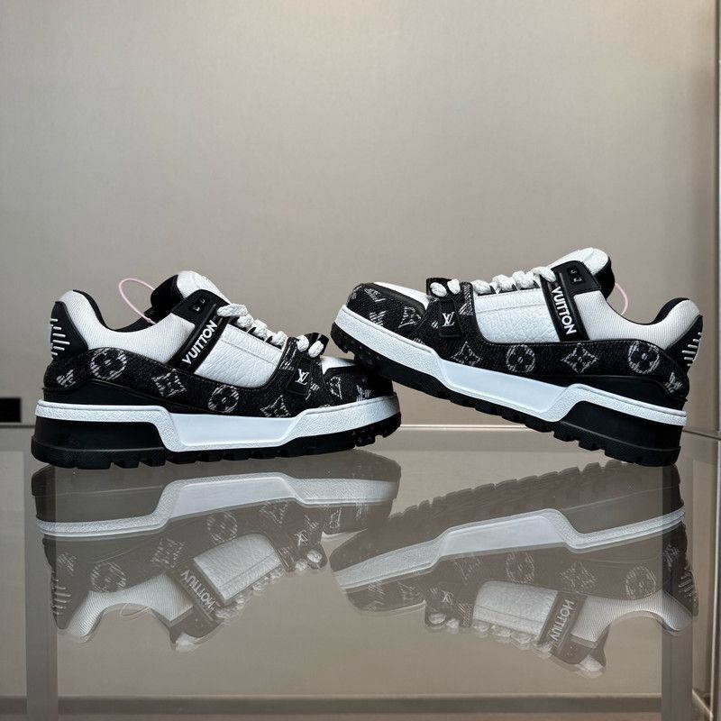 Louis Vuitton Louis Vuitton Trainer Maxi Black and White Sneakers -2508 Size US 8 / EU 41 - 4 Thumbnail