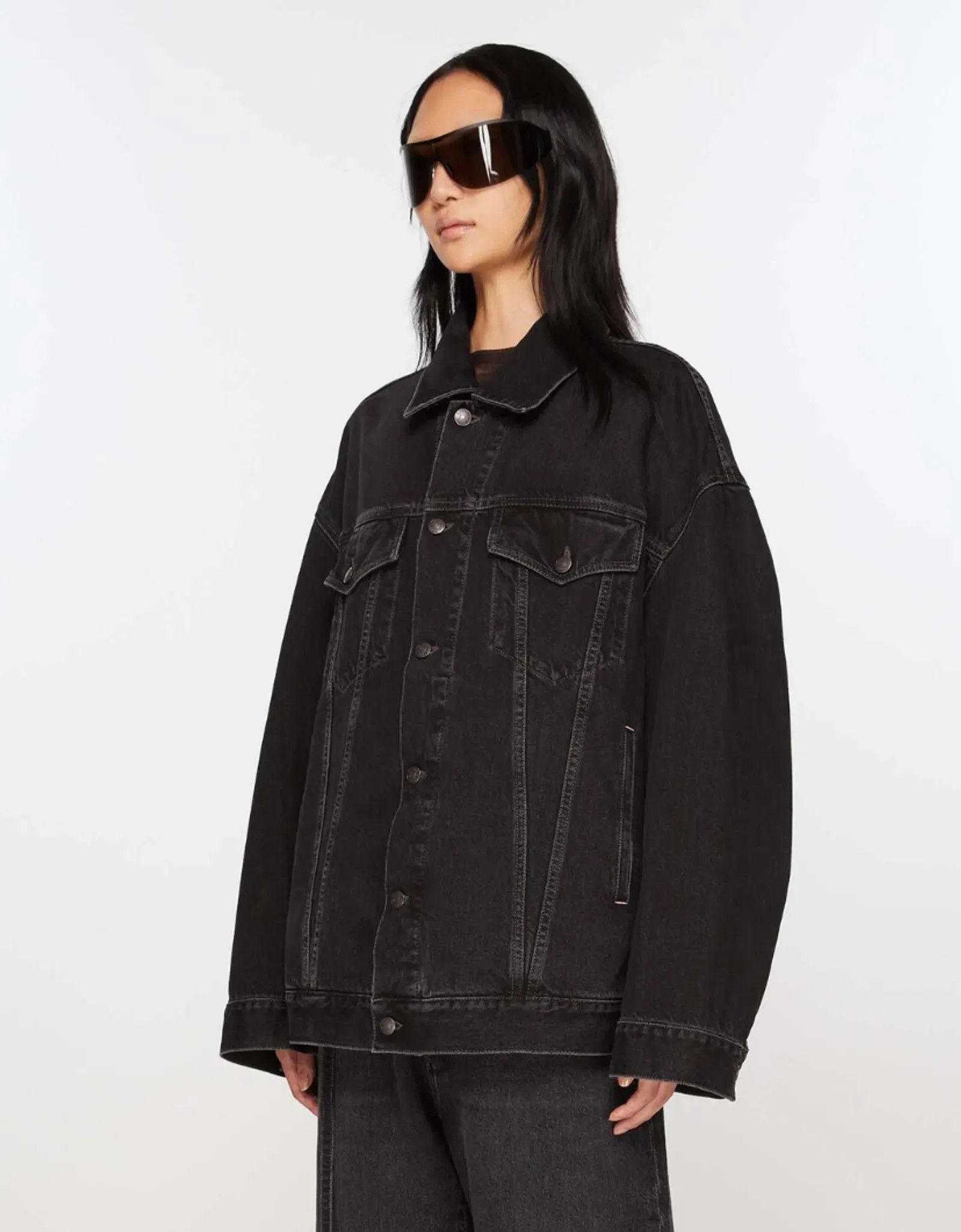 Acne Studios Acne Studios DENIM JACKET - OVERSIZED UNISEX FIT Jacket Size L / US 10 / IT 46 - 1 Thumbnail