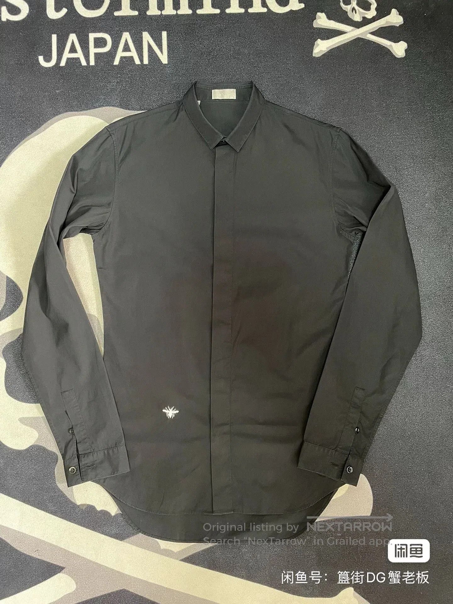 Dior Dior Classic Embroidered Bee Shirt. Size US M / EU 48-50 / 2 - 1 Thumbnail