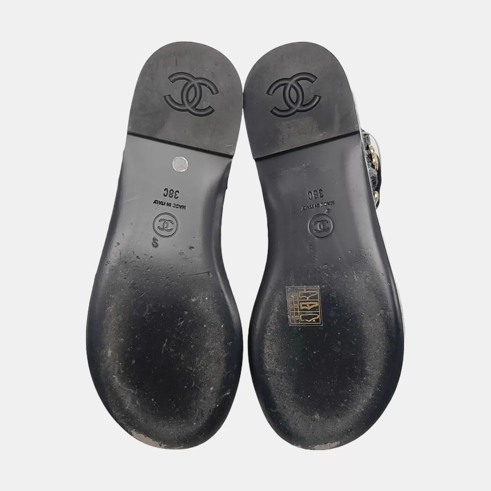 Chanel CHANEL EUR 38 Leather Sandals Size US 7.5 / IT 37.5 - 7 Thumbnail