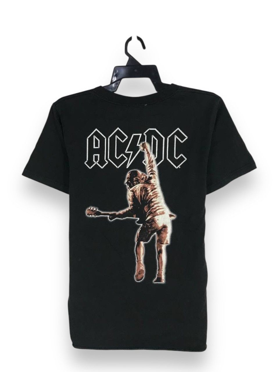 Band Tees × Vintage Vintage acdc band Size US M / EU 48-50 / 2 - 5 Thumbnail