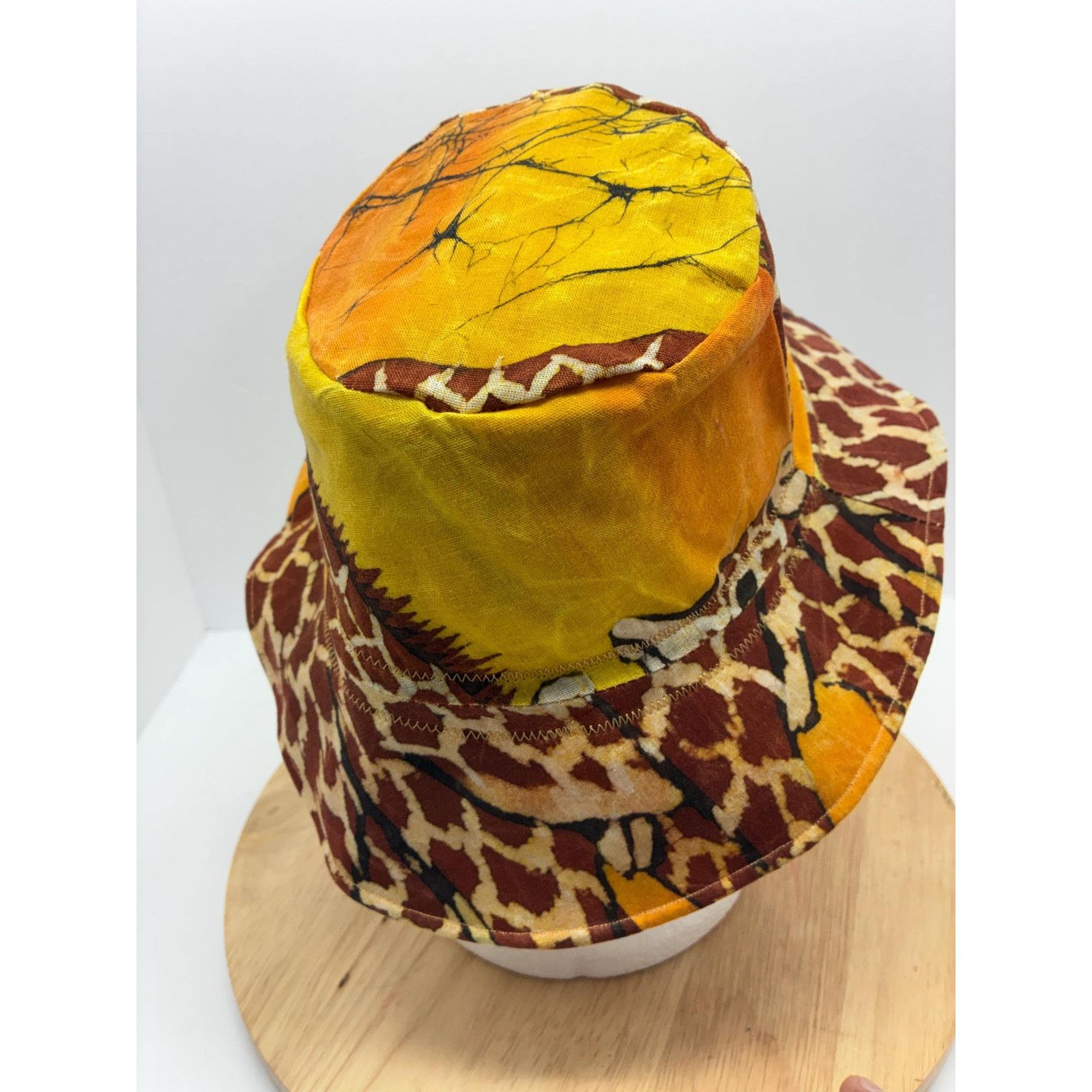 Other Gerald — Upcycled Waxed Cotton Giraffe Bucket Hat Size ONE SIZE - 5 Thumbnail