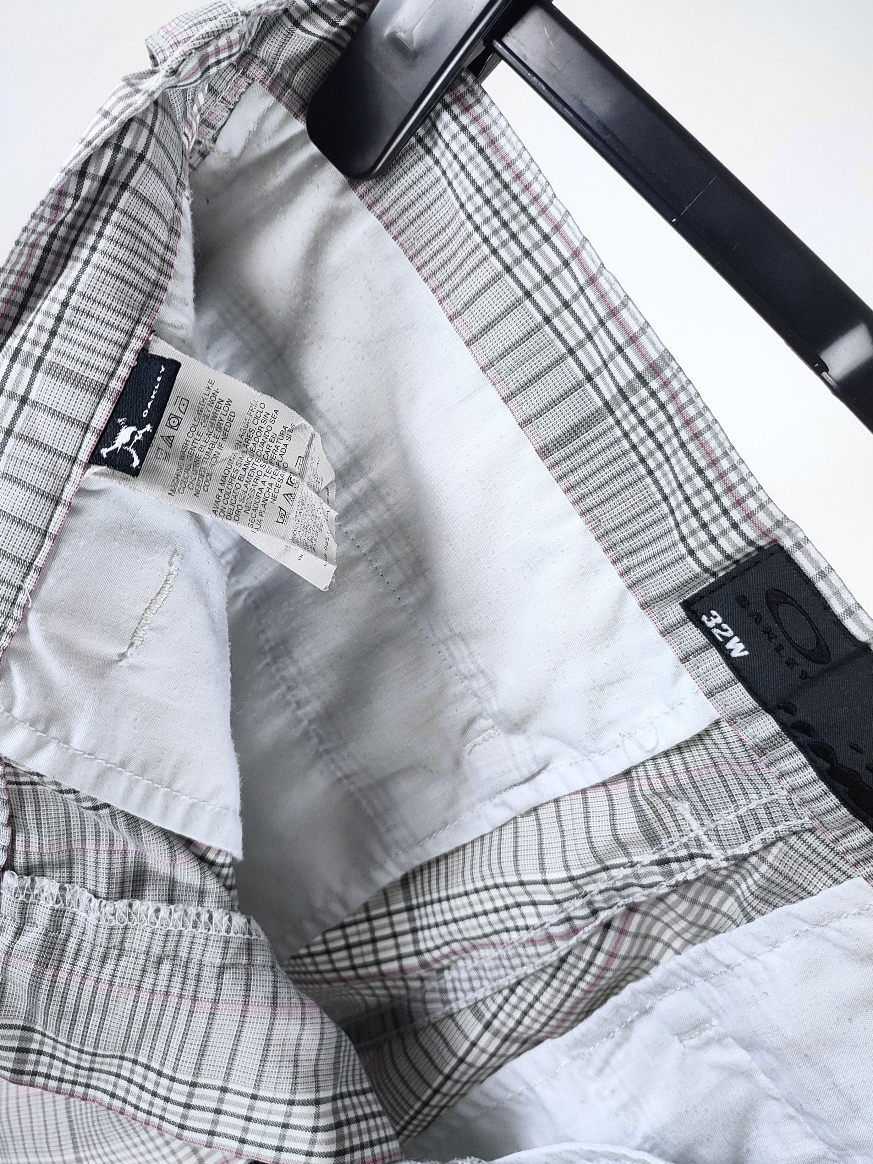 Oakley Y2K Oakley Multicolor Check Straight Nylon Pants Trousers Size US 32 / EU 48 - 8 Thumbnail