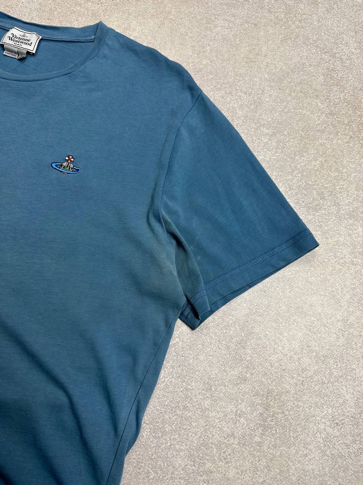 Vivienne Westwood Vintage Vivienne Westwood Orb Saturn Logo Faded T-shirt L Size US L / EU 52-54 / 3 - 3 Thumbnail