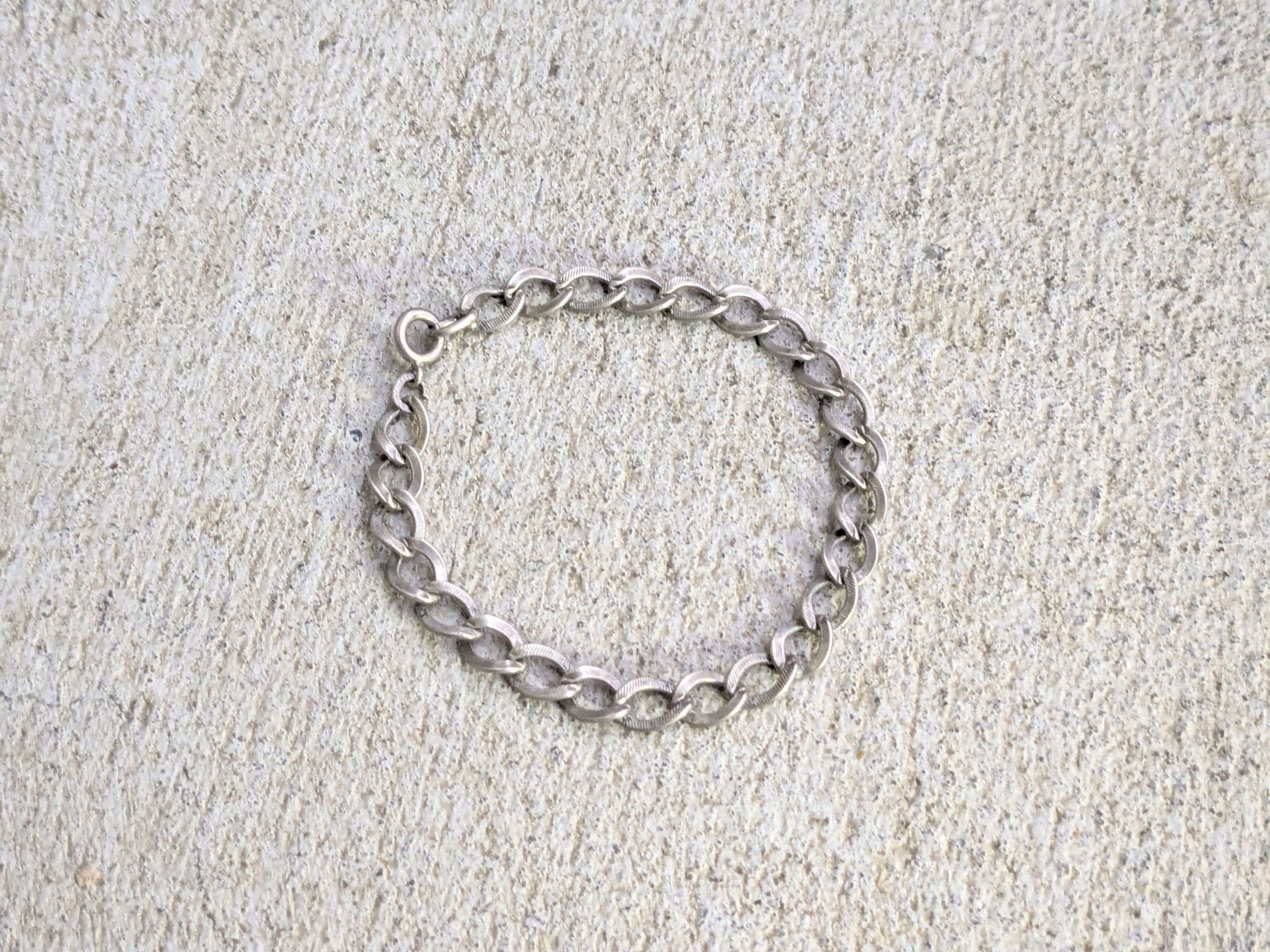 Vintage Vintage Sterling Silver Bracelet 7" Curb Link Chain Size ONE SIZE - 2 Thumbnail