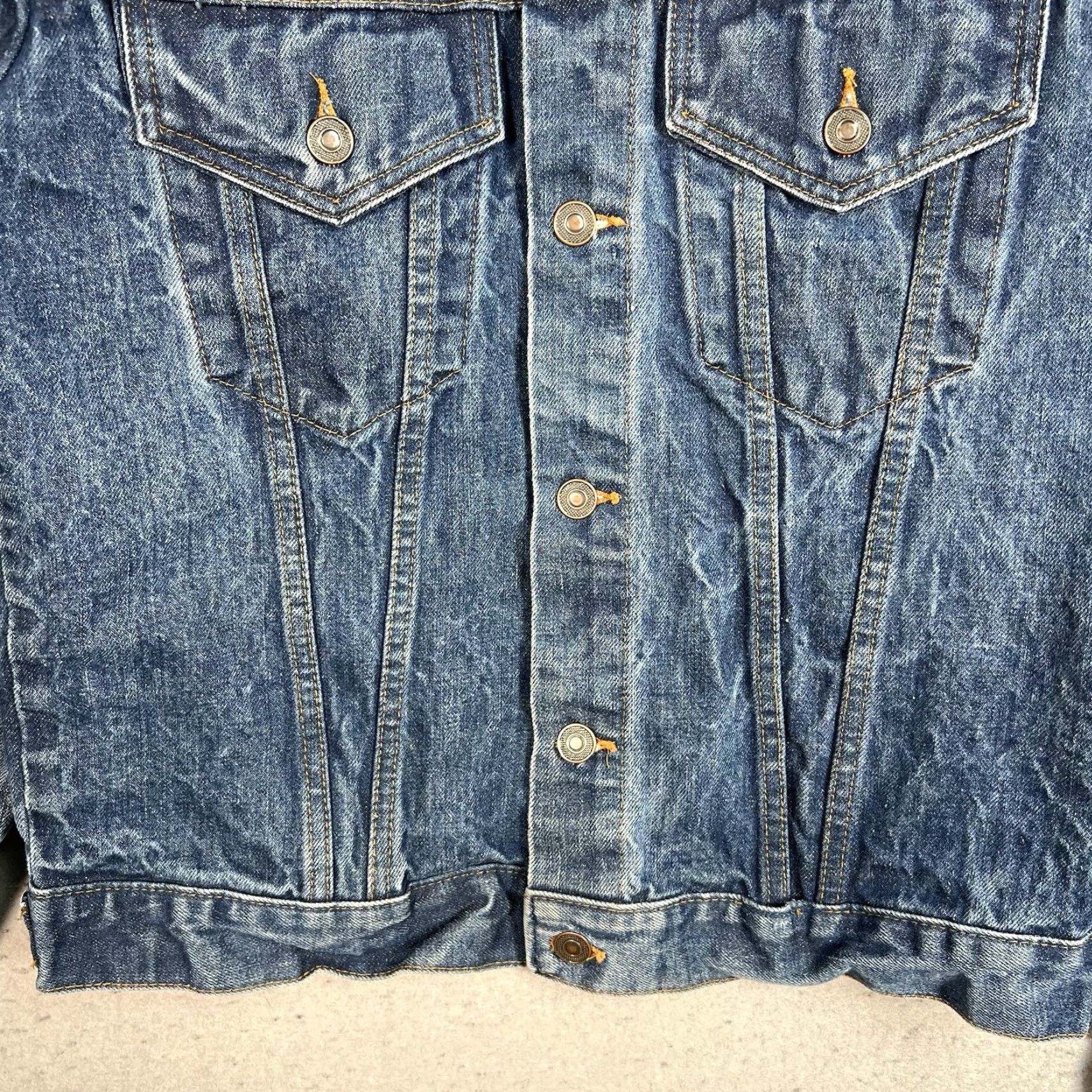 Vintage VINTAGE Montgomery Ward Denim Trucker Jacket Adult Small Blue Mens Size US S / EU 44-46 / 1 - 7 Thumbnail