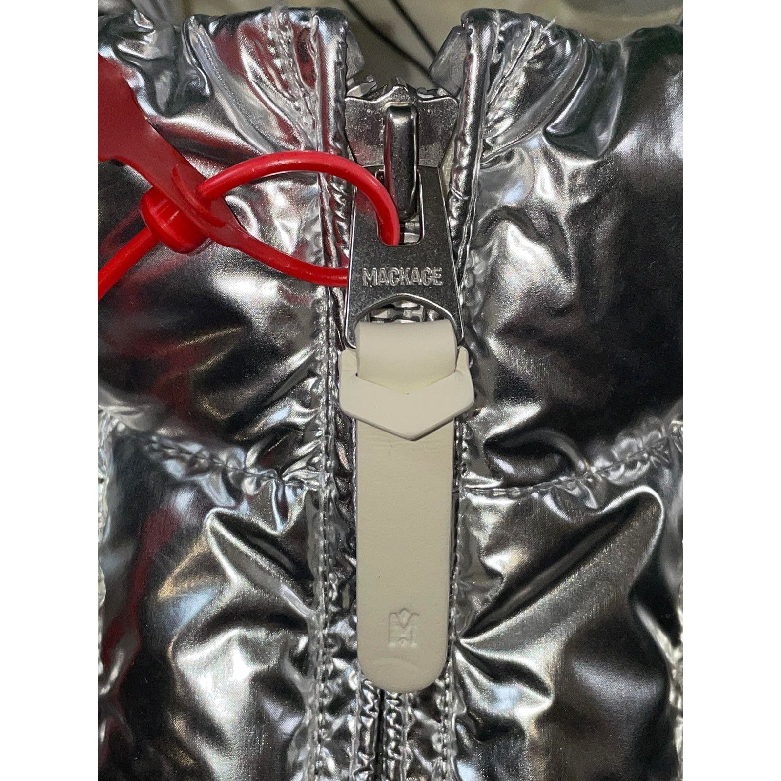 Mackage Mackage Titus M Metallic Puffer Vest Size US M / EU 48-50 / 2 - 14 Thumbnail