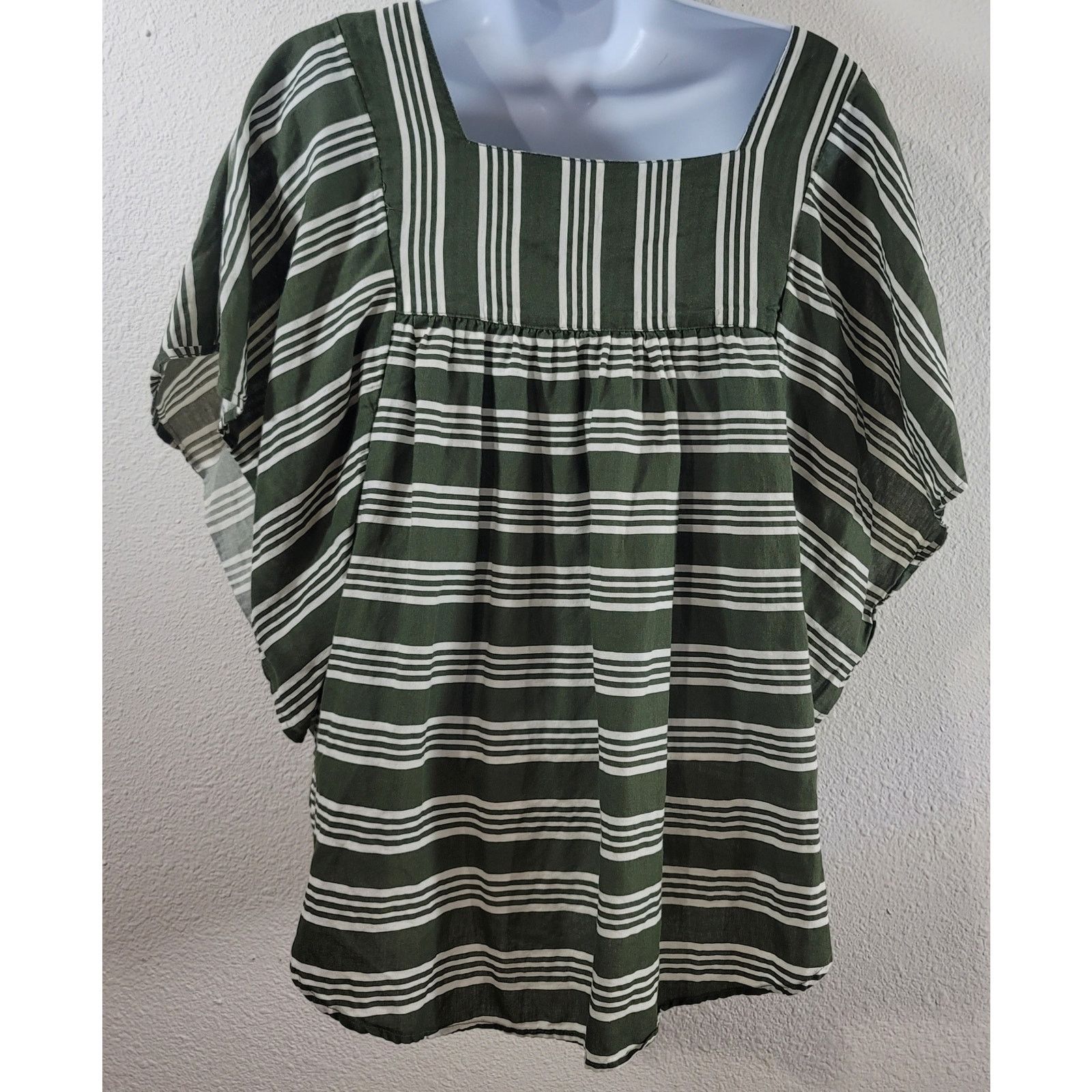 Other Time & Tru Green White Stripe Flowy Sleeves Top Large 12 14 Size L / US 10 / IT 46 - 3 Thumbnail