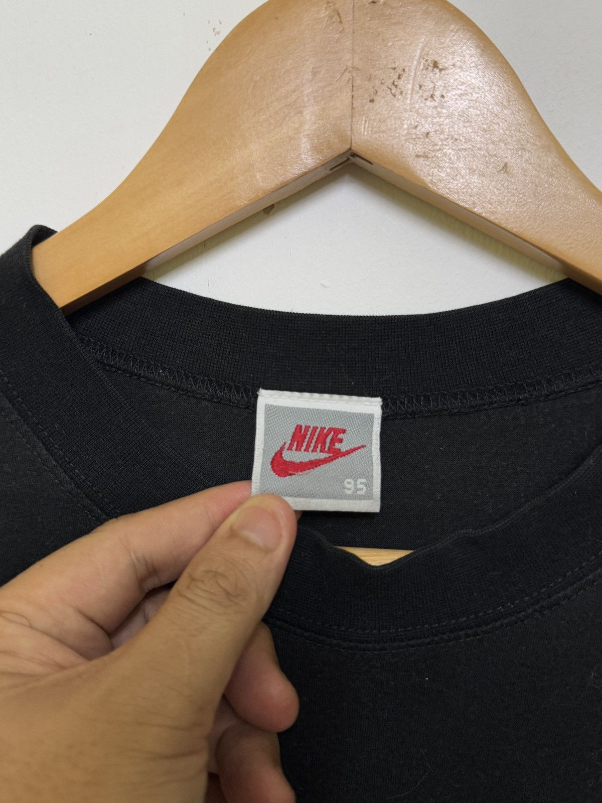Nike VINTAGE NIKE RUN HOOP EAT HOOPS SINGLE STITCH TEE Size US M / EU 48-50 / 2 - 6 Thumbnail