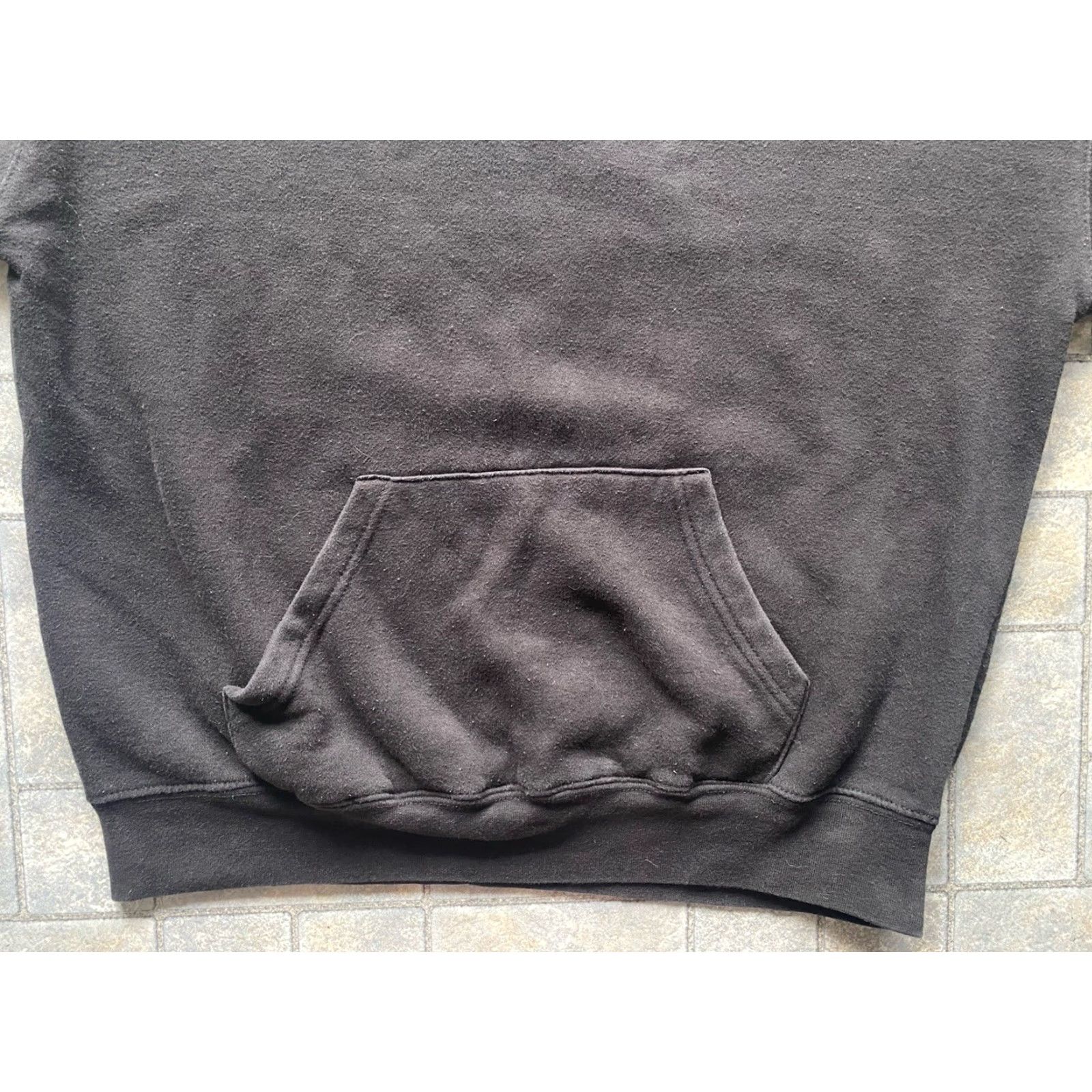 Vintage Flatbush Zombies Hoodie Mens Medium Black Halloween Freek Show 2021 On The Rocks Flatbush Zombies Size US M / EU 48-50 / 2 - 5 Thumbnail