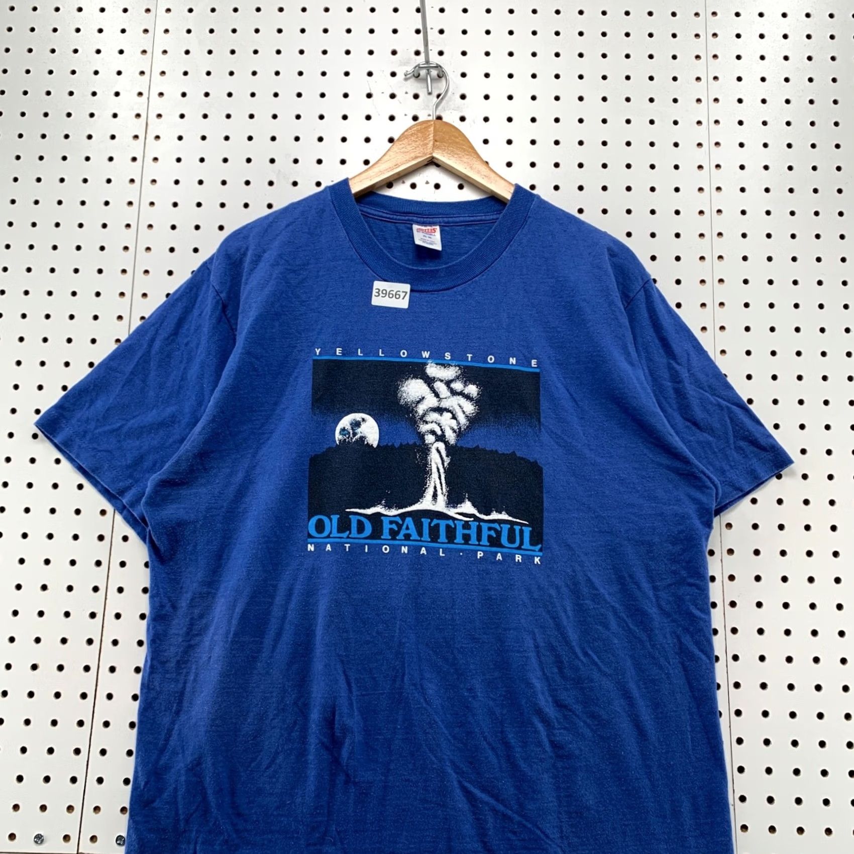 Jerzees VINTAGE Yellowstone Old Faithful Shirt Men XL Blue 80s Park T-Shirt Graphic Print Short Sleeve Crew Neck Mens Size US XL / EU 56 / 4 - 2 Thumbnail