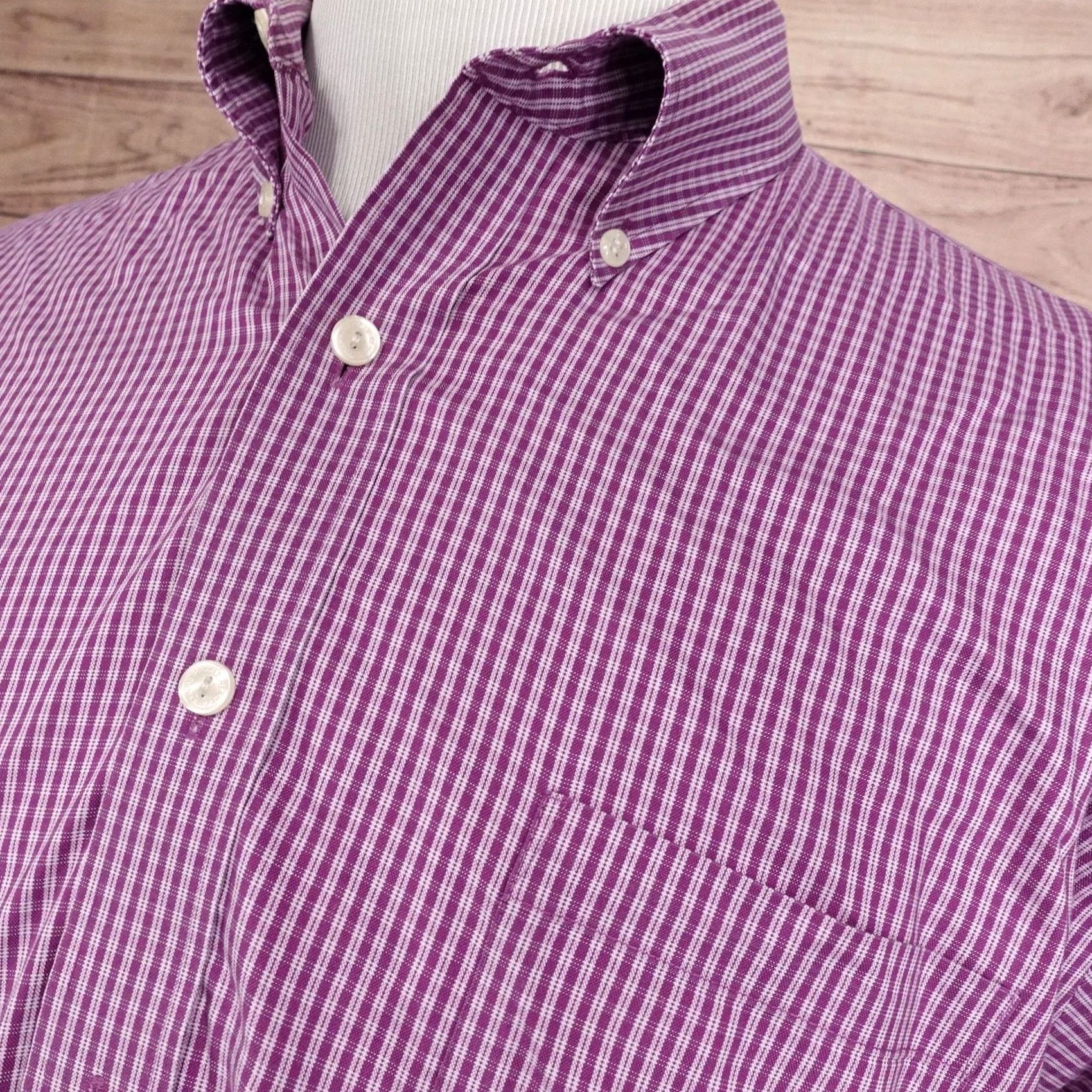 Kenneth Cole Kenneth Cole Reaction Dress Shirt Mens XL 17-17.5 34/35 Purple Gingham Non-Iron Dress Shirt Mens XL Purple Gingham Non-Iron Size 46R - 2 Thumbnail