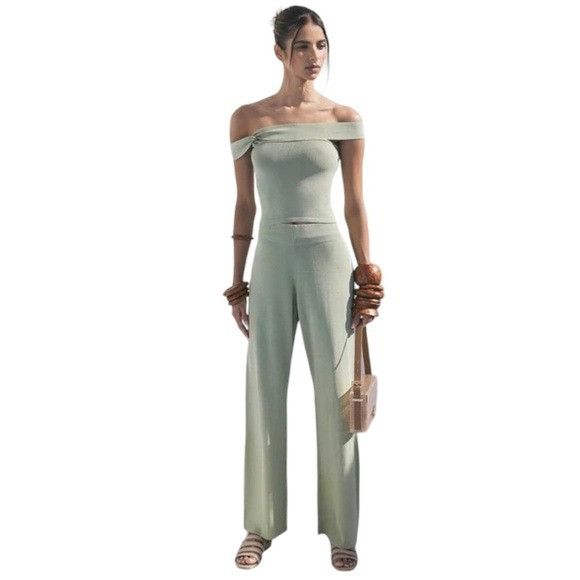Cult Gaia NEW Cult Gaia Kimmy Knit Fitted Off Shoulder Top in Moonston Size L / US 10 / IT 46 - 2 Thumbnail