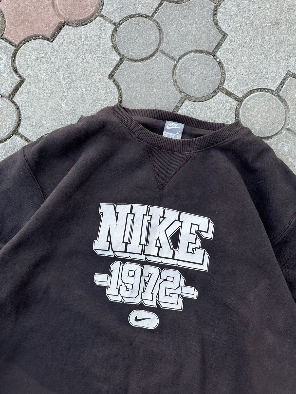 Nike × Vintage Vintage Distressed Nike Spell Out Brown Sweatshirt USA Size US XL / EU 56 / 4 - 4 Thumbnail