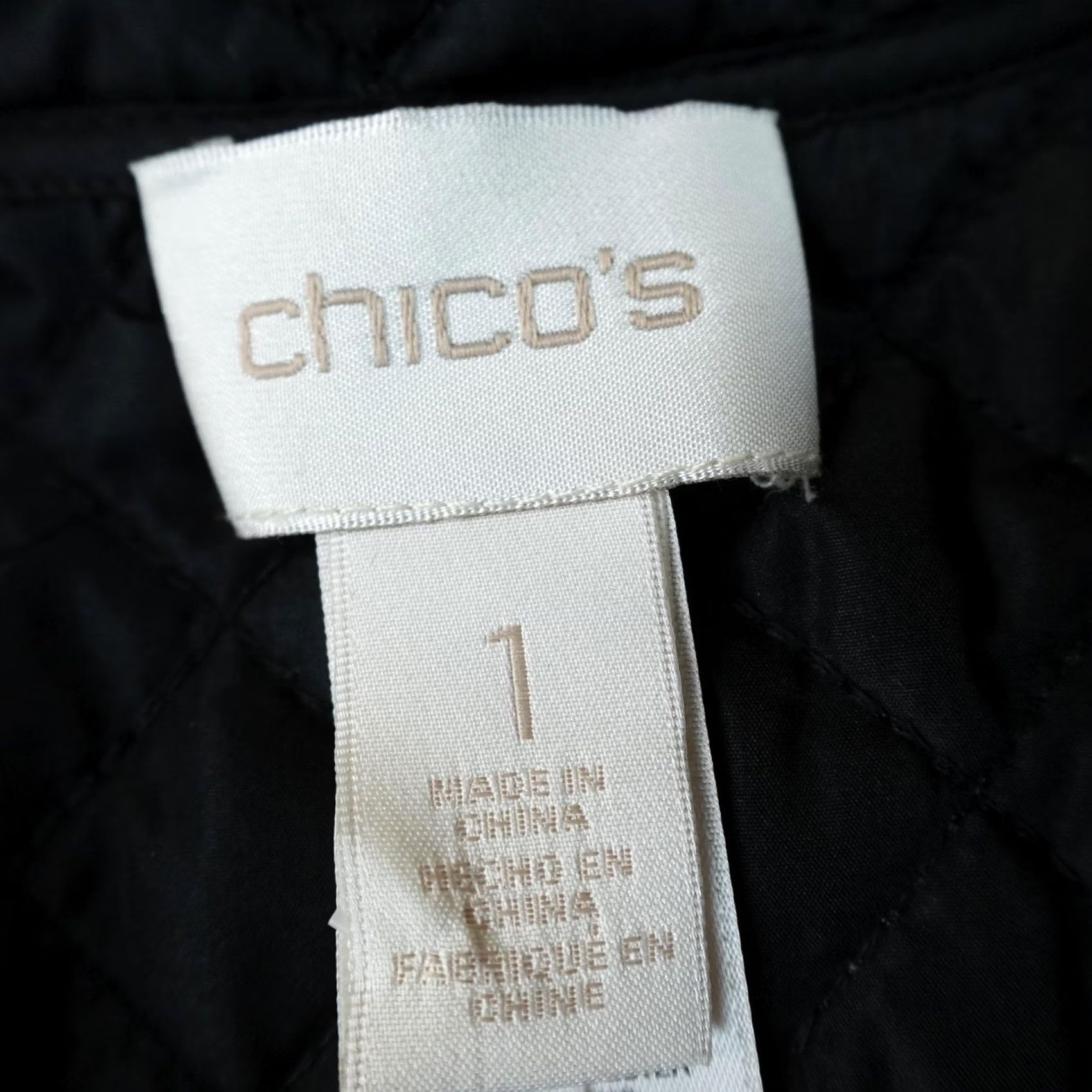 Vintage Chicos Vest Womens Black Leopard Quilted Reversible Puffer Coat Mid Length Zip Insulated Lined Polyester Casual Travel Mens? Size XS / US 0-2 / IT 36-38 - 5 Thumbnail