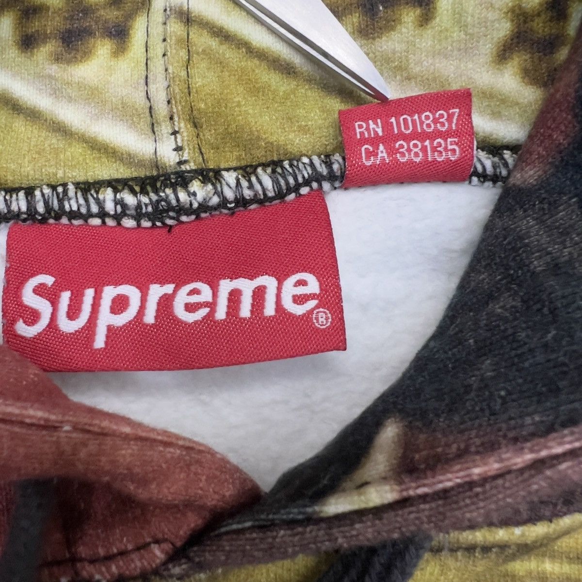 Supreme Supreme Scarface The World Is Yours Hoodie Size US XL / EU 56 / 4 - 9 Thumbnail