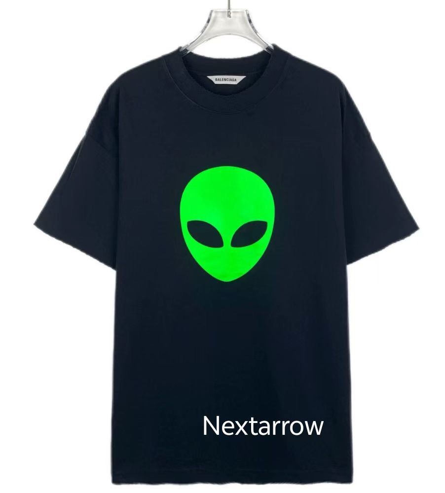 Balenciaga Balenciaga Alien printed black cotton short sleeved T-shirt Size L / US 10 / IT 46 - 1 Thumbnail