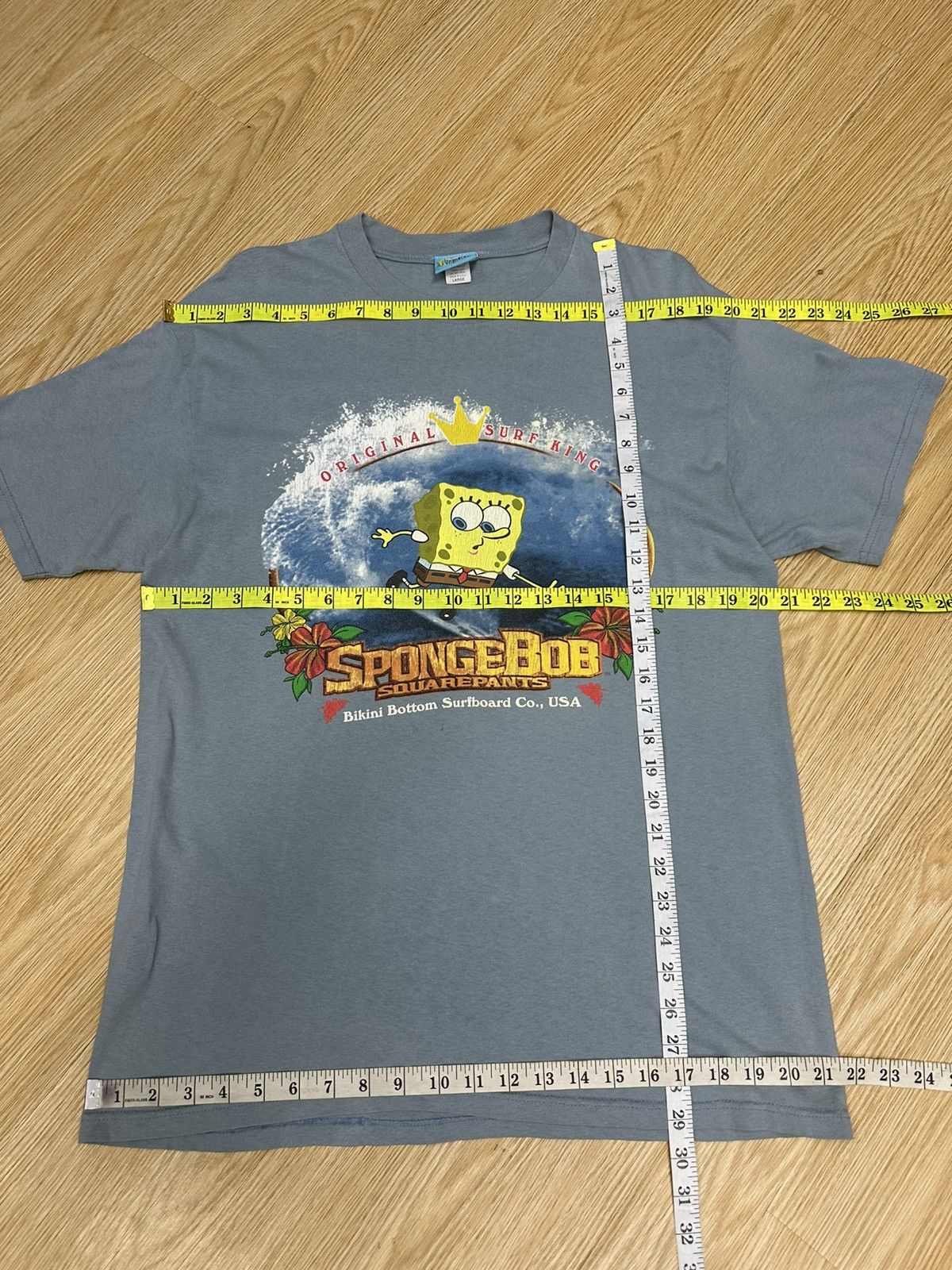 Anime Vintage Spongebob Squarepants Surfing Style Tshirt A543 Size US L / EU 52-54 / 3 - 6 Thumbnail