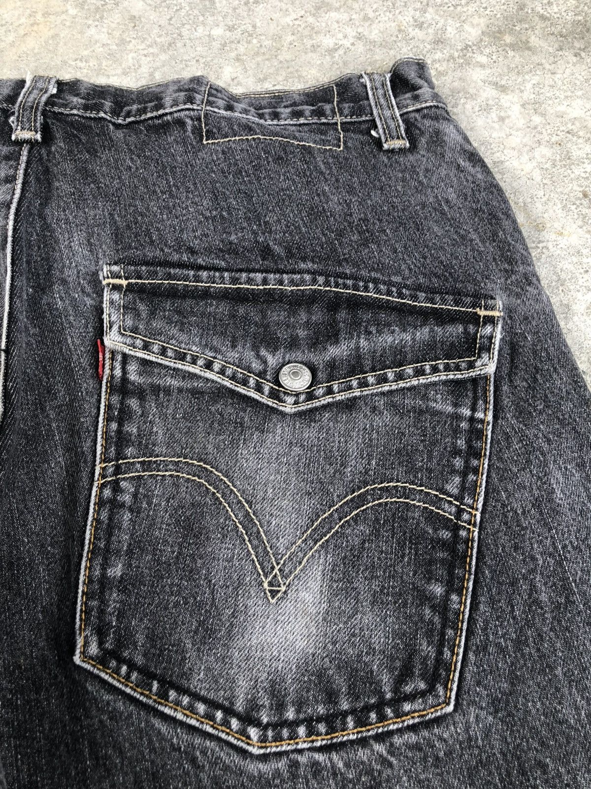 Levi's Levi’s Engineered Loose Fit Size US 32 / EU 48 - 19 Thumbnail